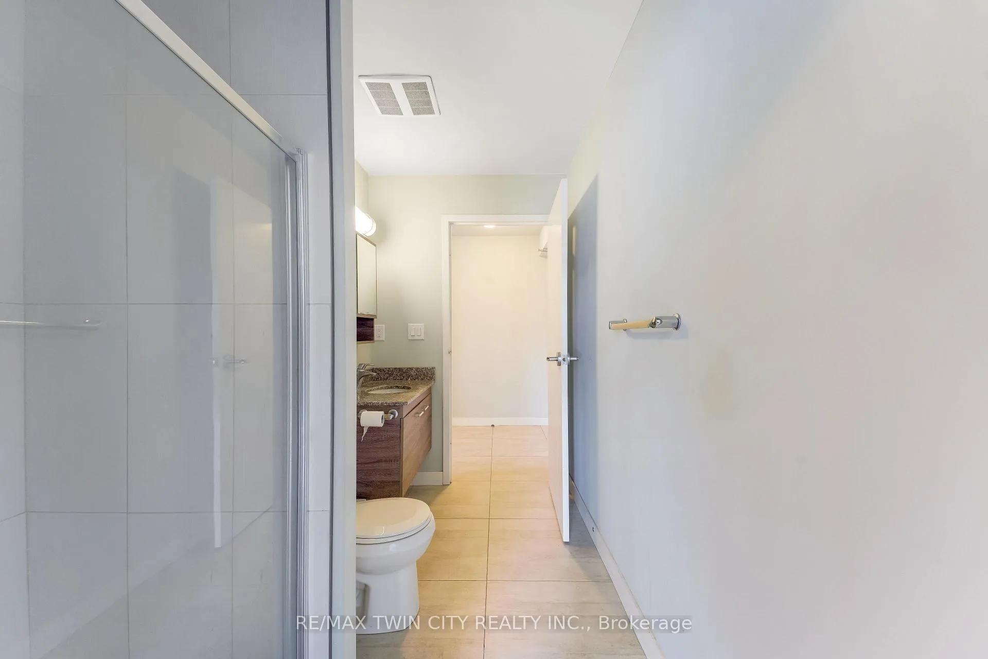 Photo 26 of Unit 1102, 318 Spruce Street E, Waterloo, Downtown Waterloo — HOMEH