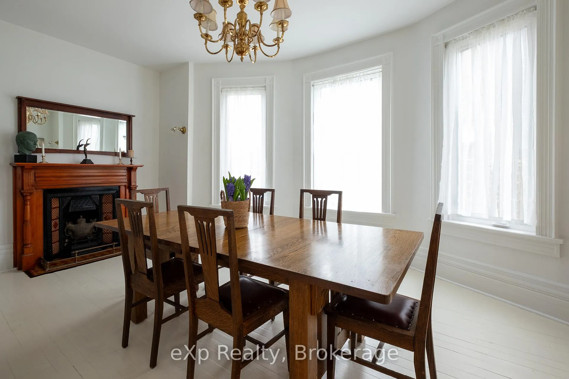 Photo 6 of 1115 4th Avenue E, Owen Sound — HOMEH