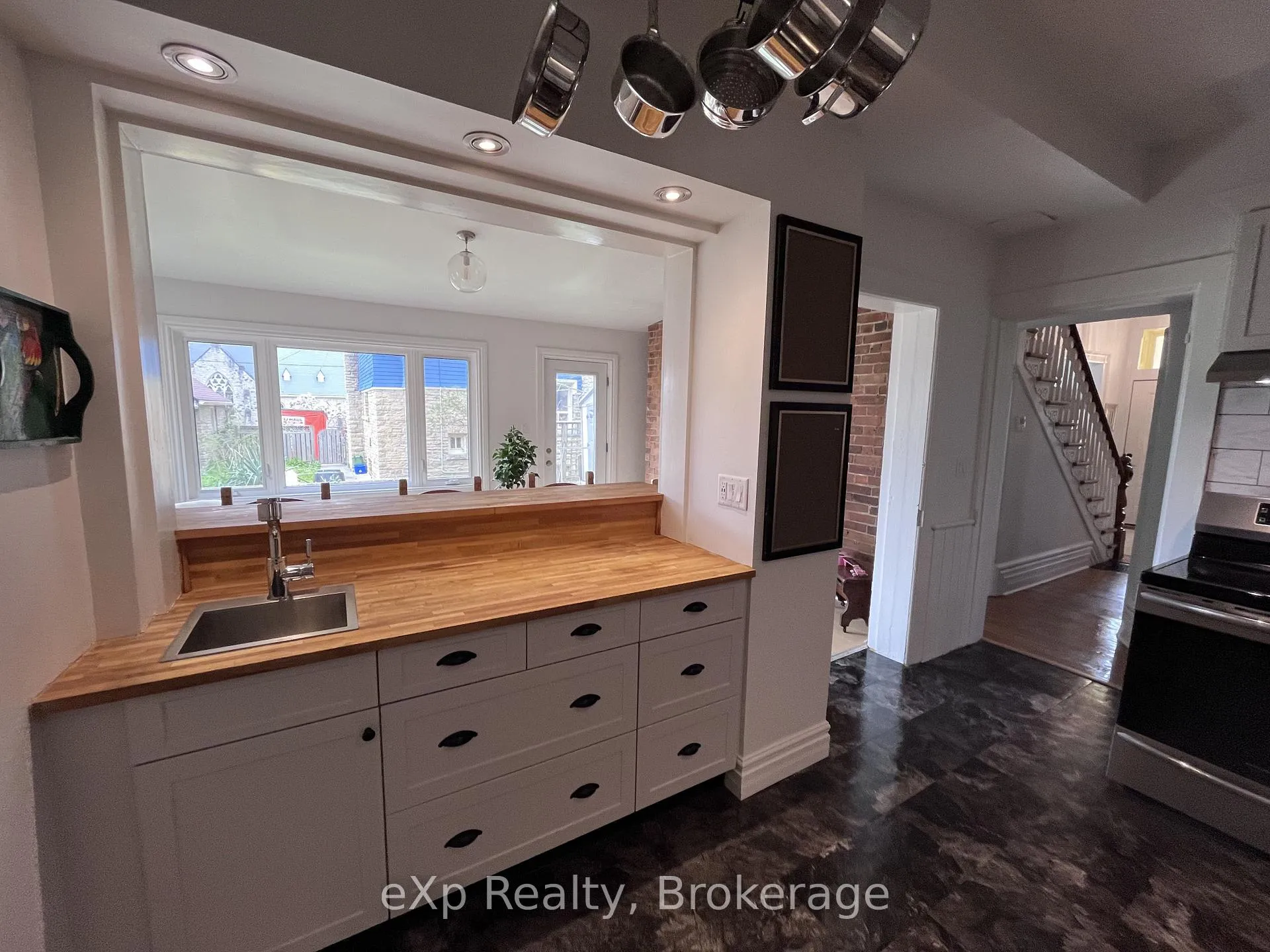 Photo 15 of 1115 4th Avenue E, Owen Sound — HOMEH