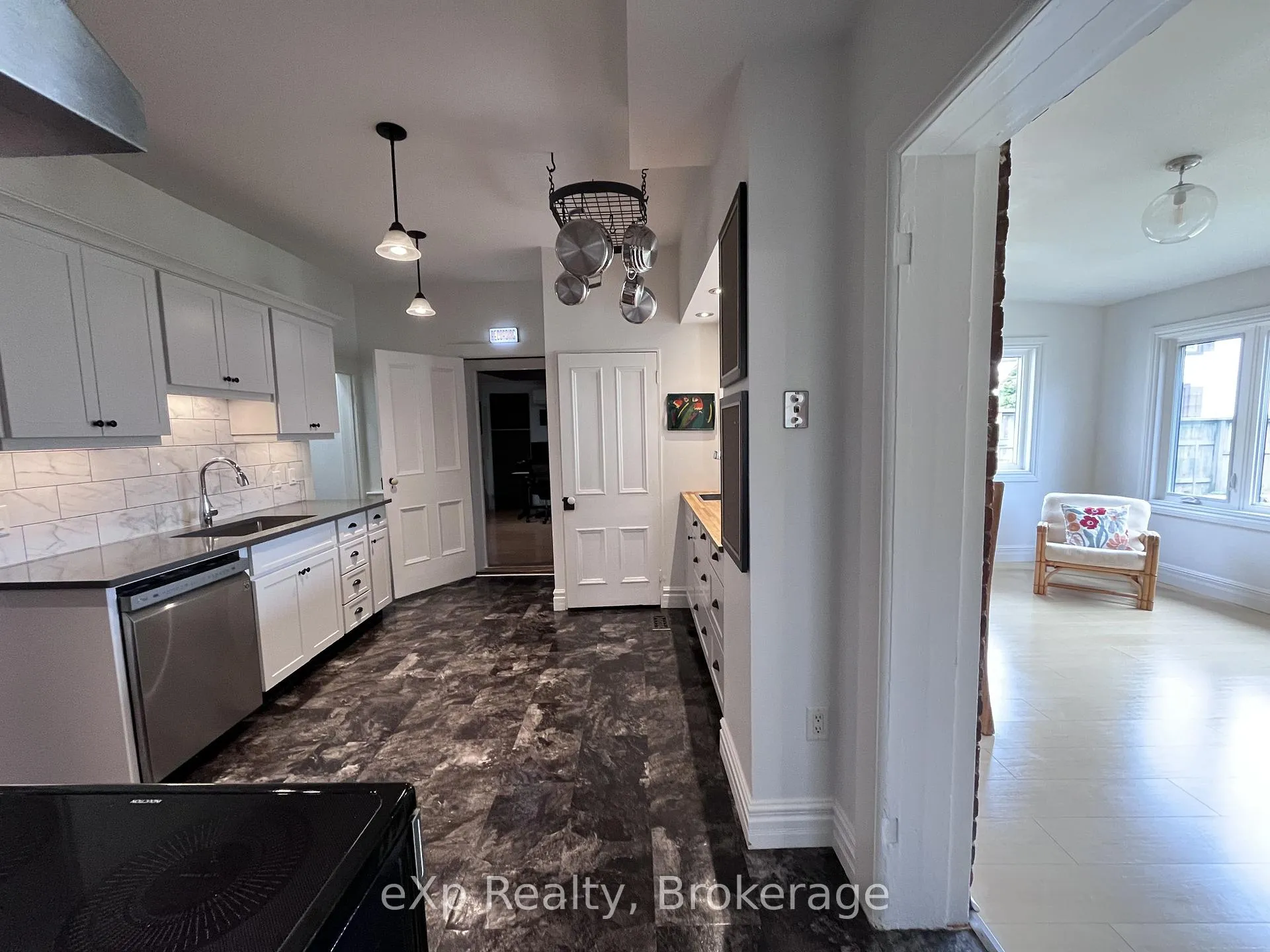 Photo 16 of 1115 4th Avenue E, Owen Sound — HOMEH