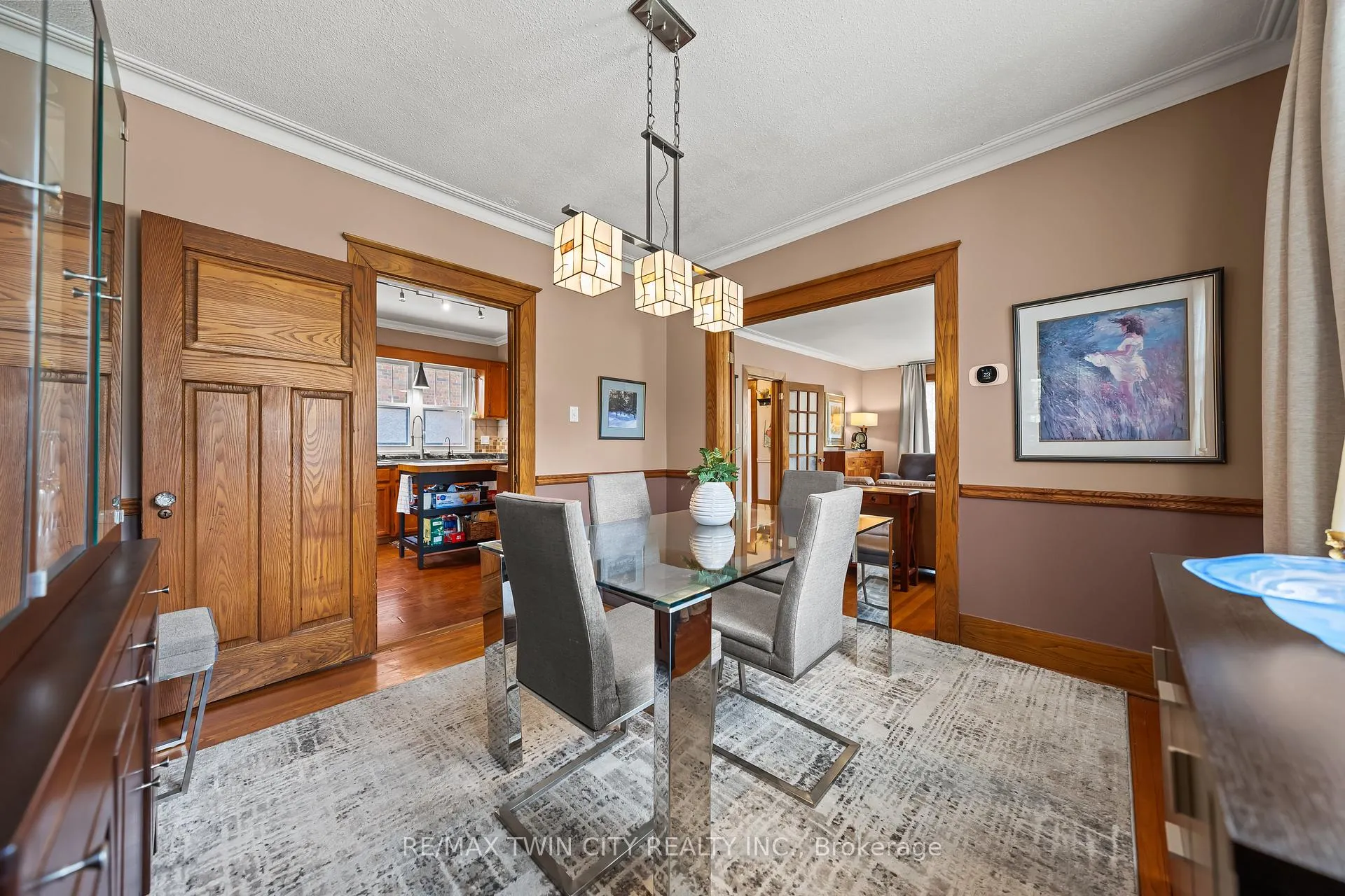 Photo 14 of 39 Borden Avenue N, Kitchener — HOMEH