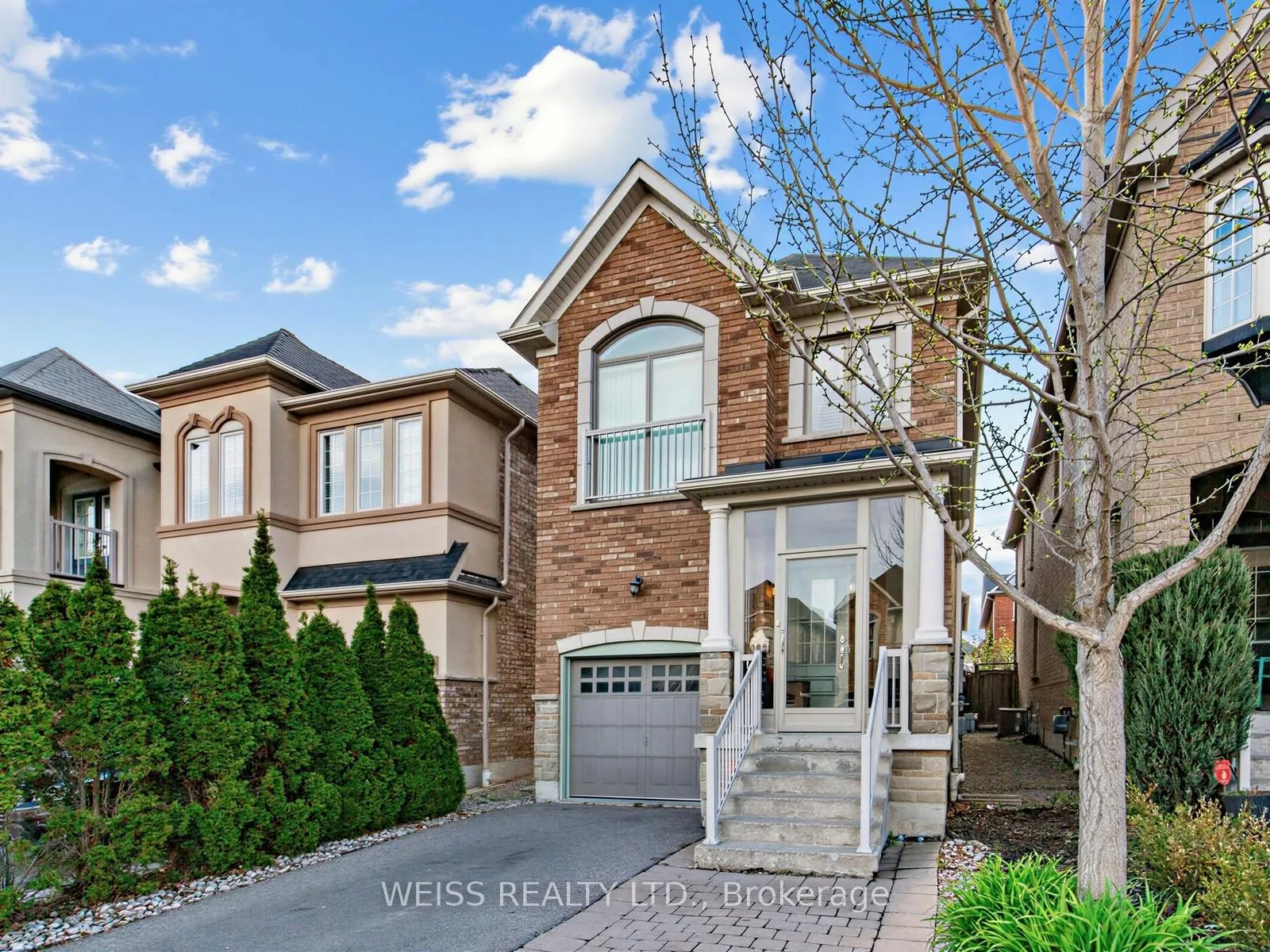 Photo 1 of 446 Lady Nadia Drive, Vaughan, Patterson — HOMEH