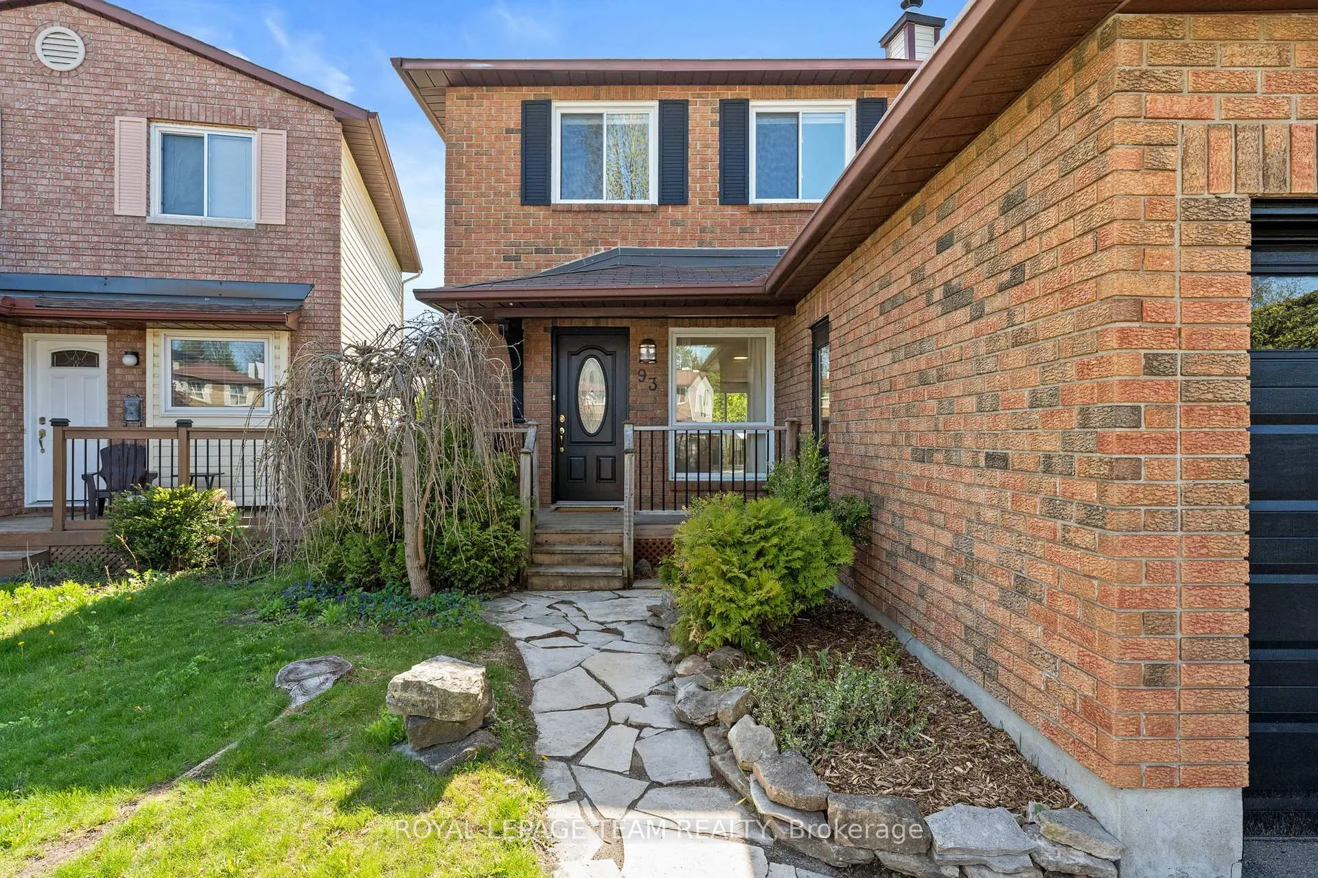 Photo 3 of 93 Hewitt Way, Ottawa, Kanata - Katimavik — HOMEH