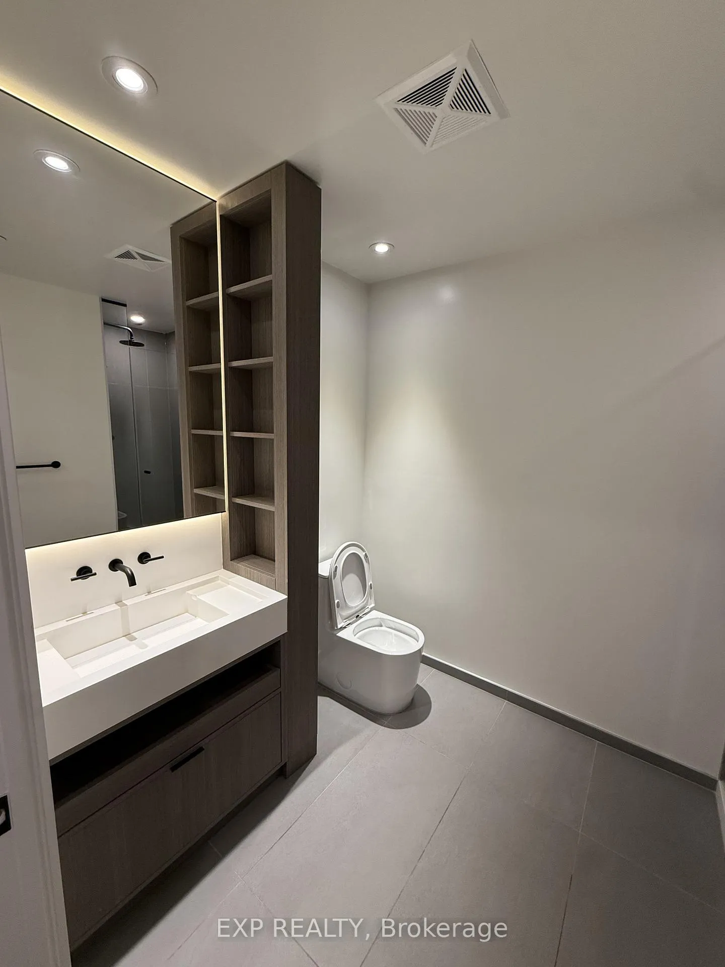 Photo 7 of Unit 1503, 55 Charles Street E, Toronto, Church-Yonge Corridor — HOMEH