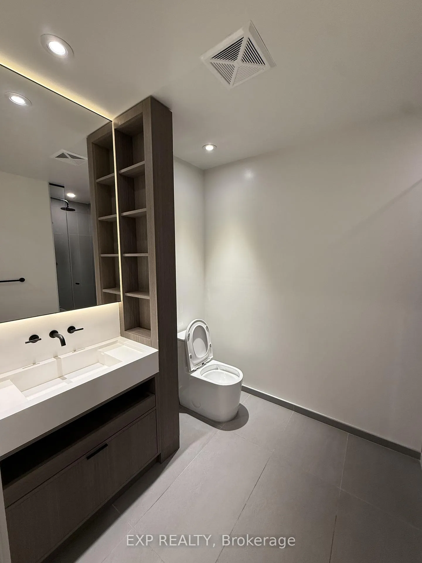 Photo 8 of Unit 1503, 55 Charles Street E, Toronto, Church-Yonge Corridor — HOMEH