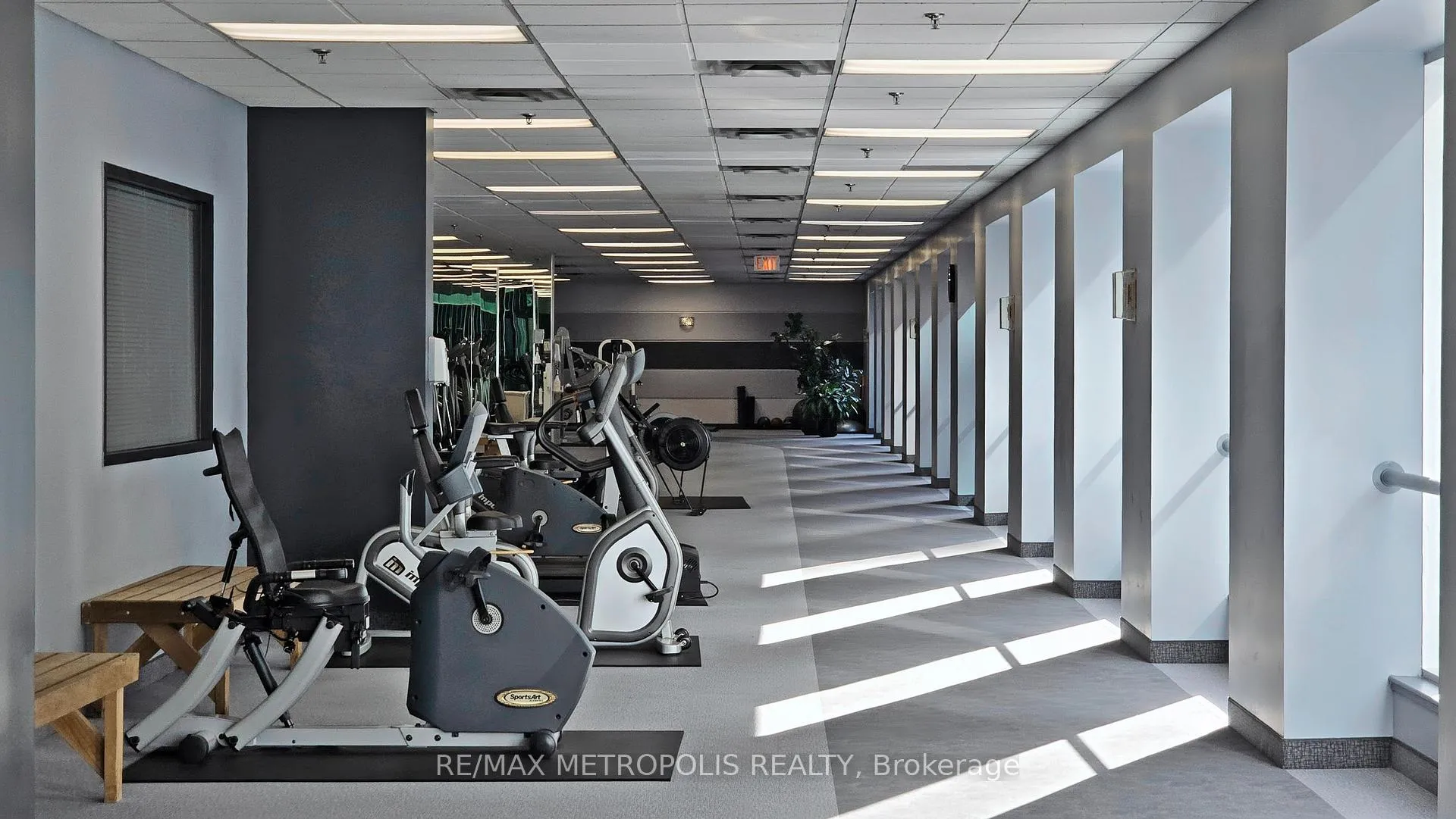 Photo 6 of Unit 311, 7 Carlton Street, Toronto, Church-Yonge Corridor — HOMEH