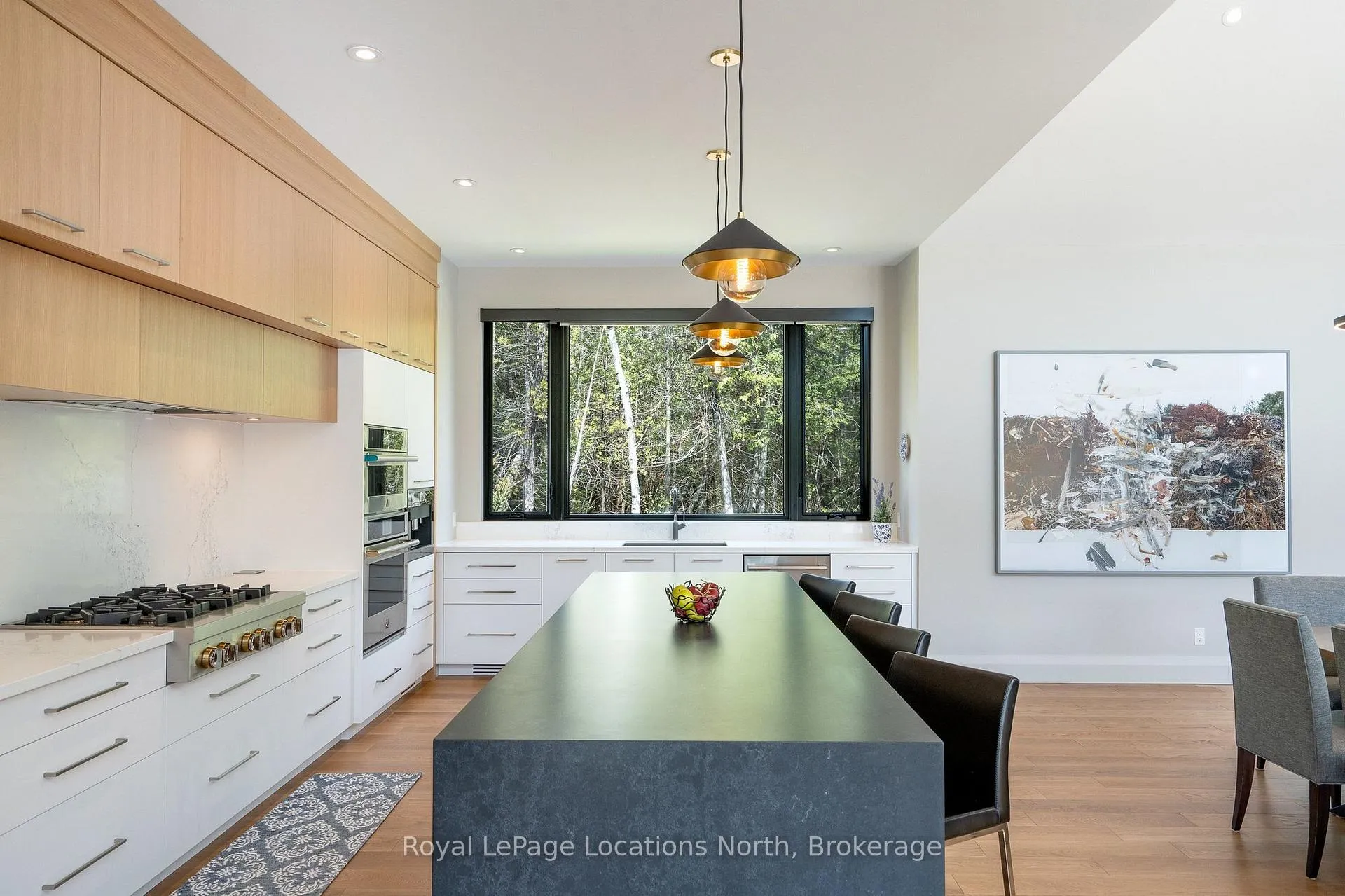 Photo 11 of 110 Pheasant Run, Blue Mountains — HOMEH