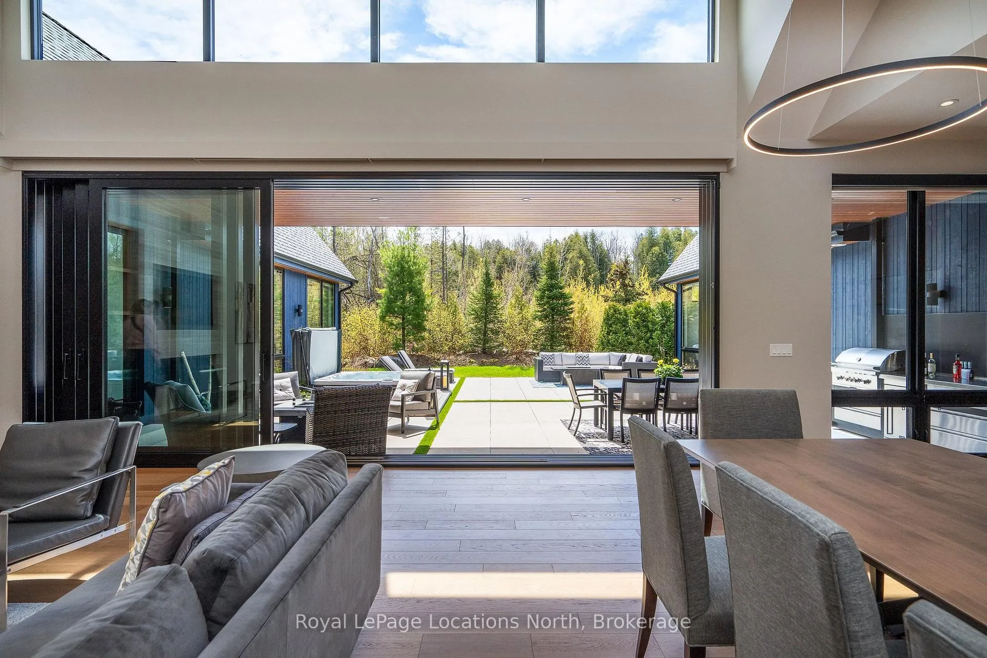 Photo 15 of 110 Pheasant Run, Blue Mountains — HOMEH