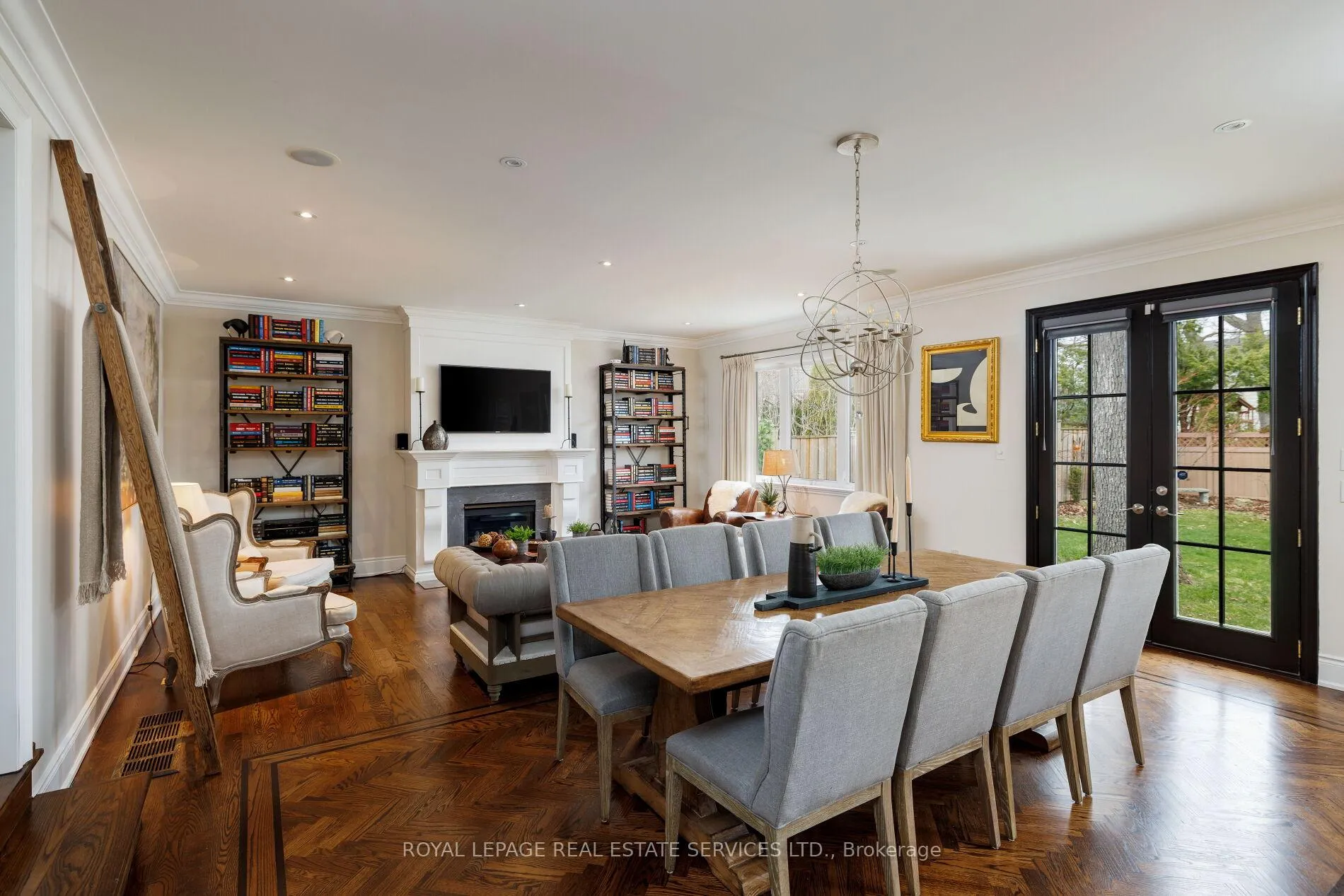 Photo 8 of 23 Glenmanor Drive, Oakville, Central — HOMEH
