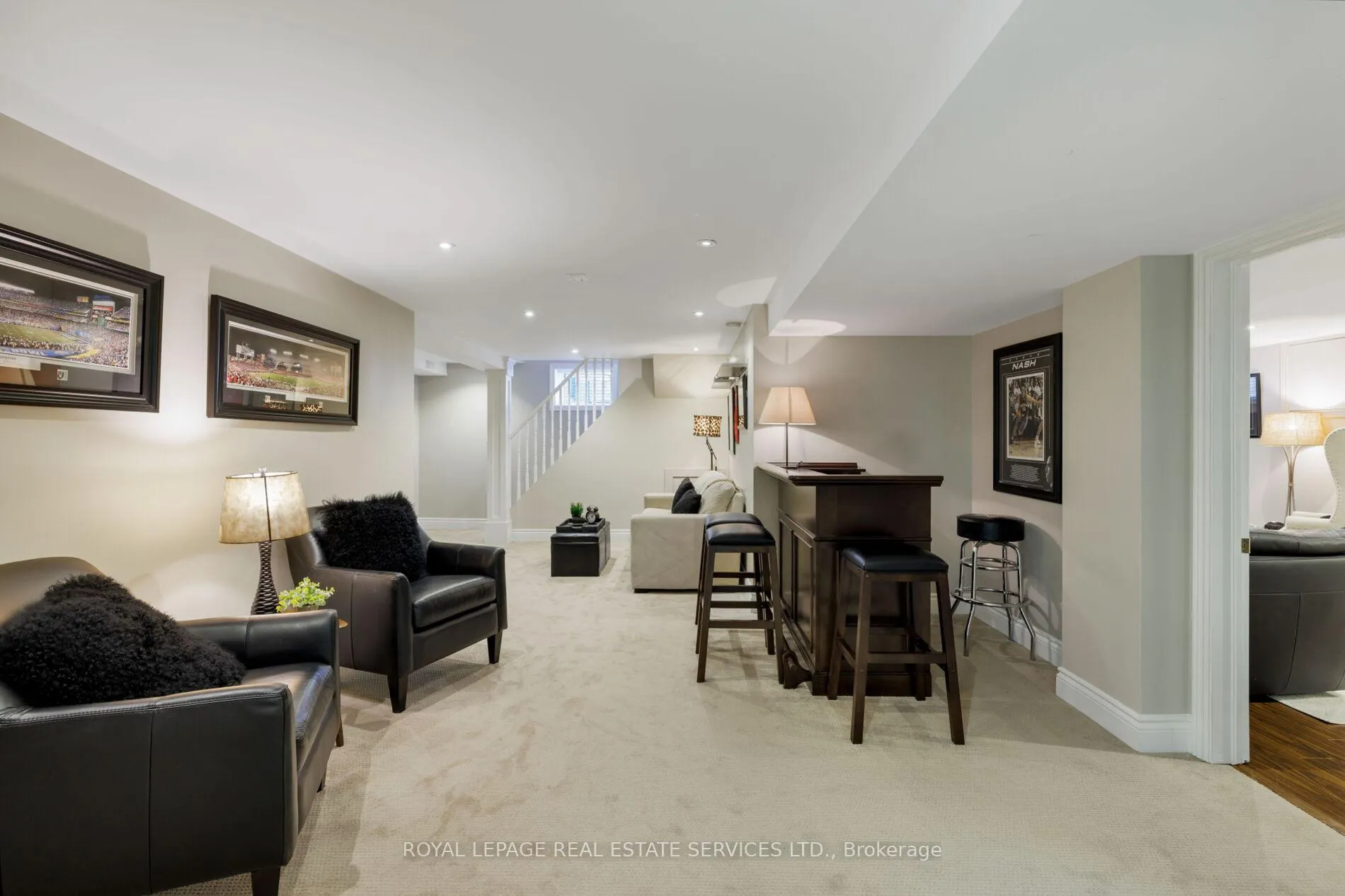 Photo 26 of 23 Glenmanor Drive, Oakville, Central — HOMEH