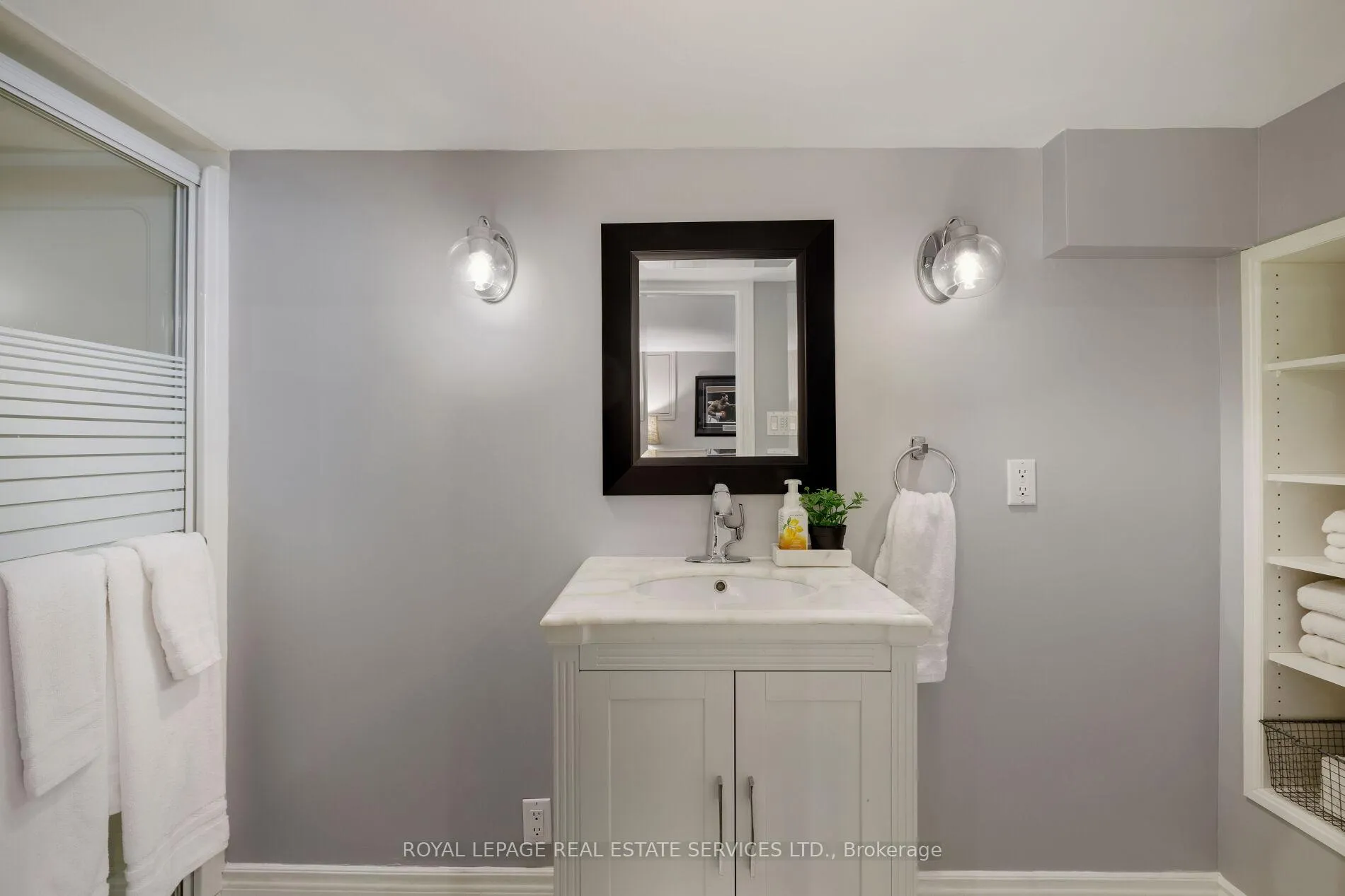 Photo 31 of 23 Glenmanor Drive, Oakville, Central — HOMEH