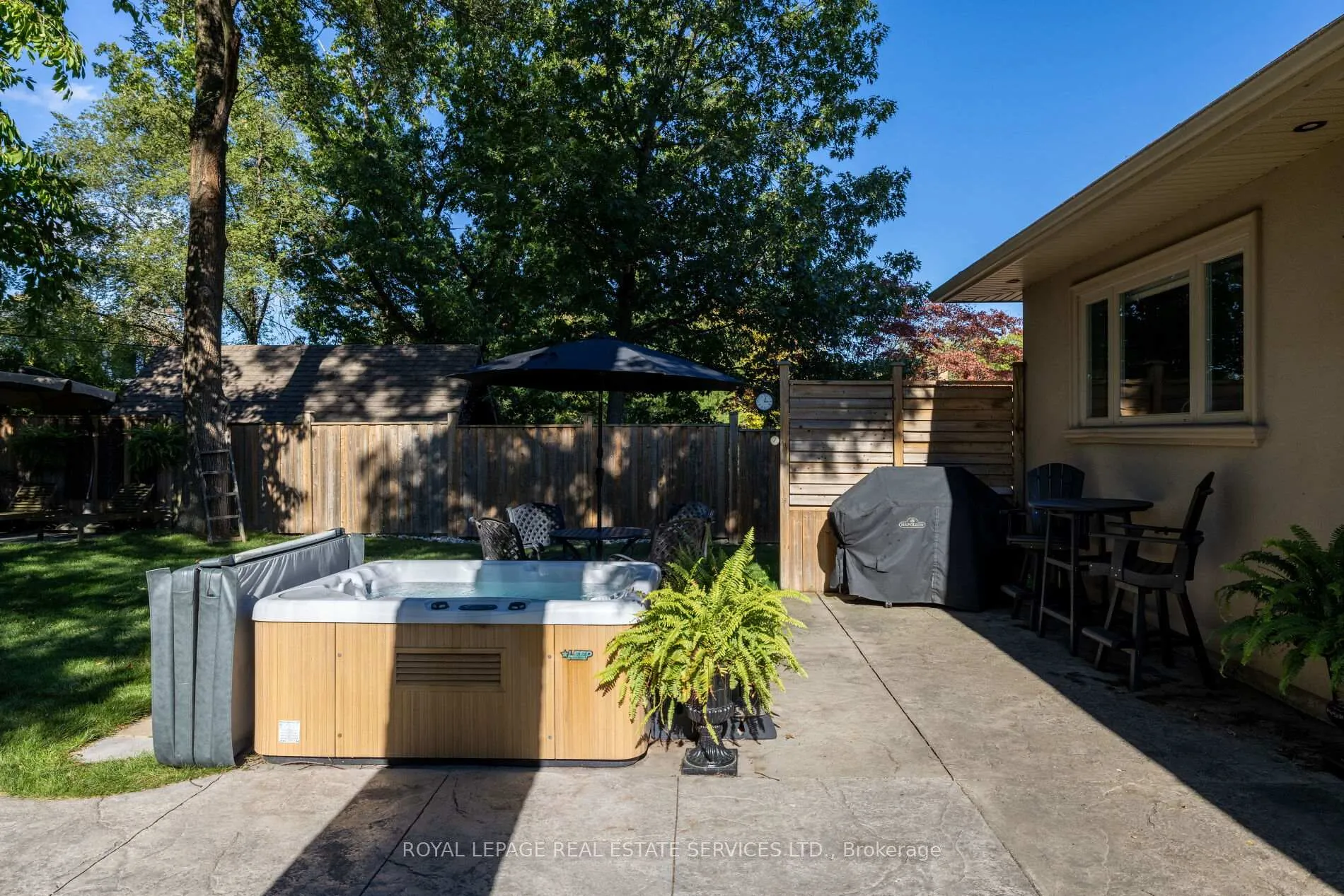 Photo 41 of 23 Glenmanor Drive, Oakville, Central — HOMEH