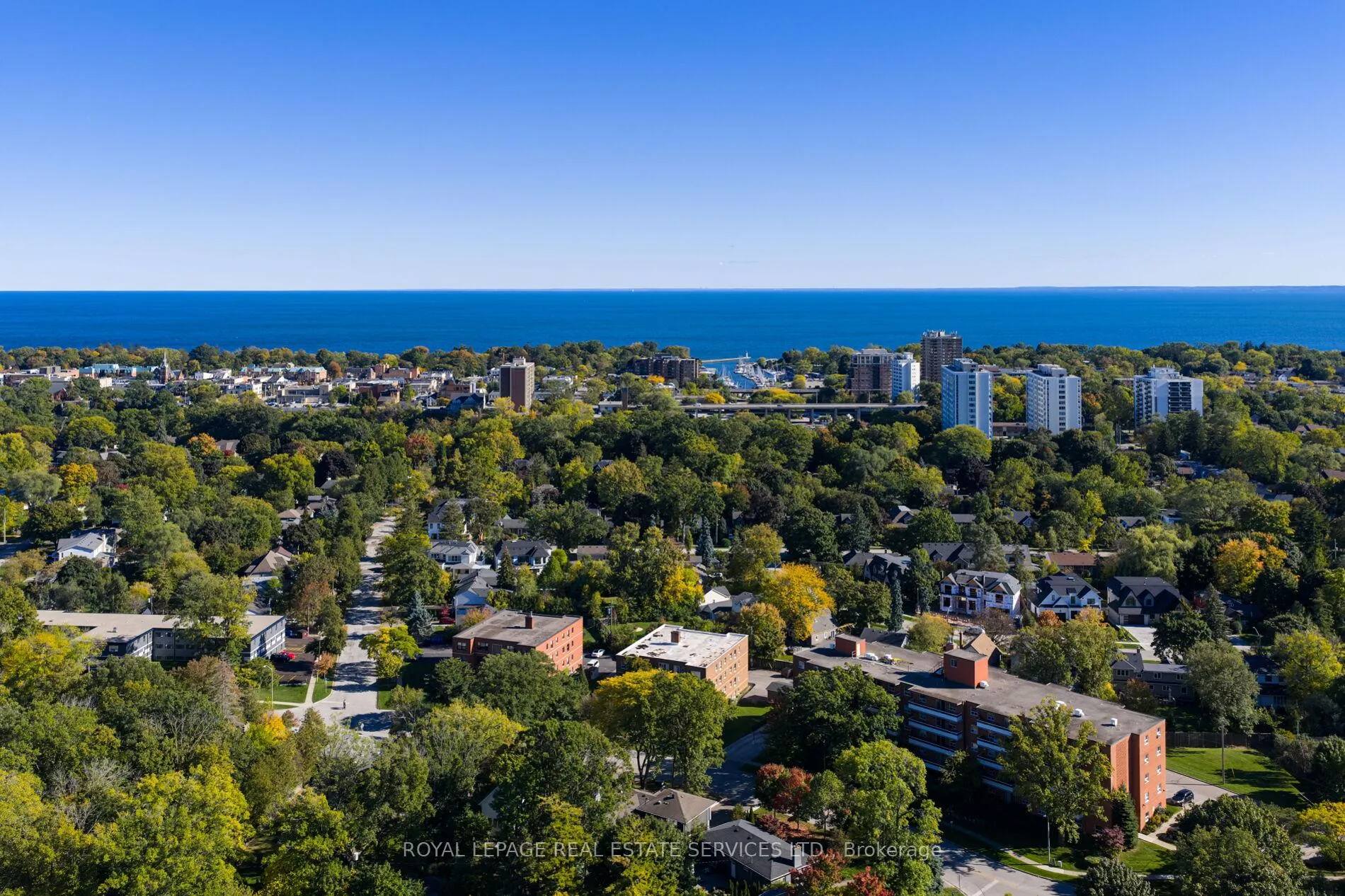Photo 48 of 23 Glenmanor Drive, Oakville, Central — HOMEH