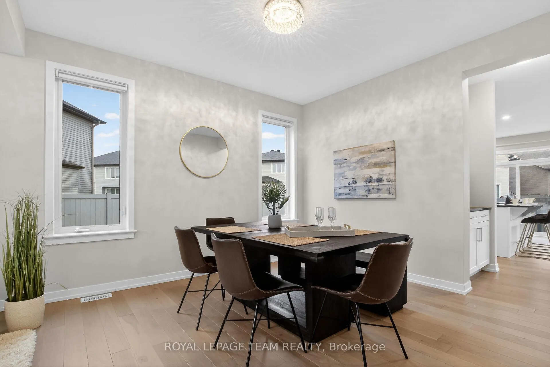 Photo 11 of 408 Gidran Circle, Ottawa, Kanata - Emerald Meadows/Trailwest — HOMEH