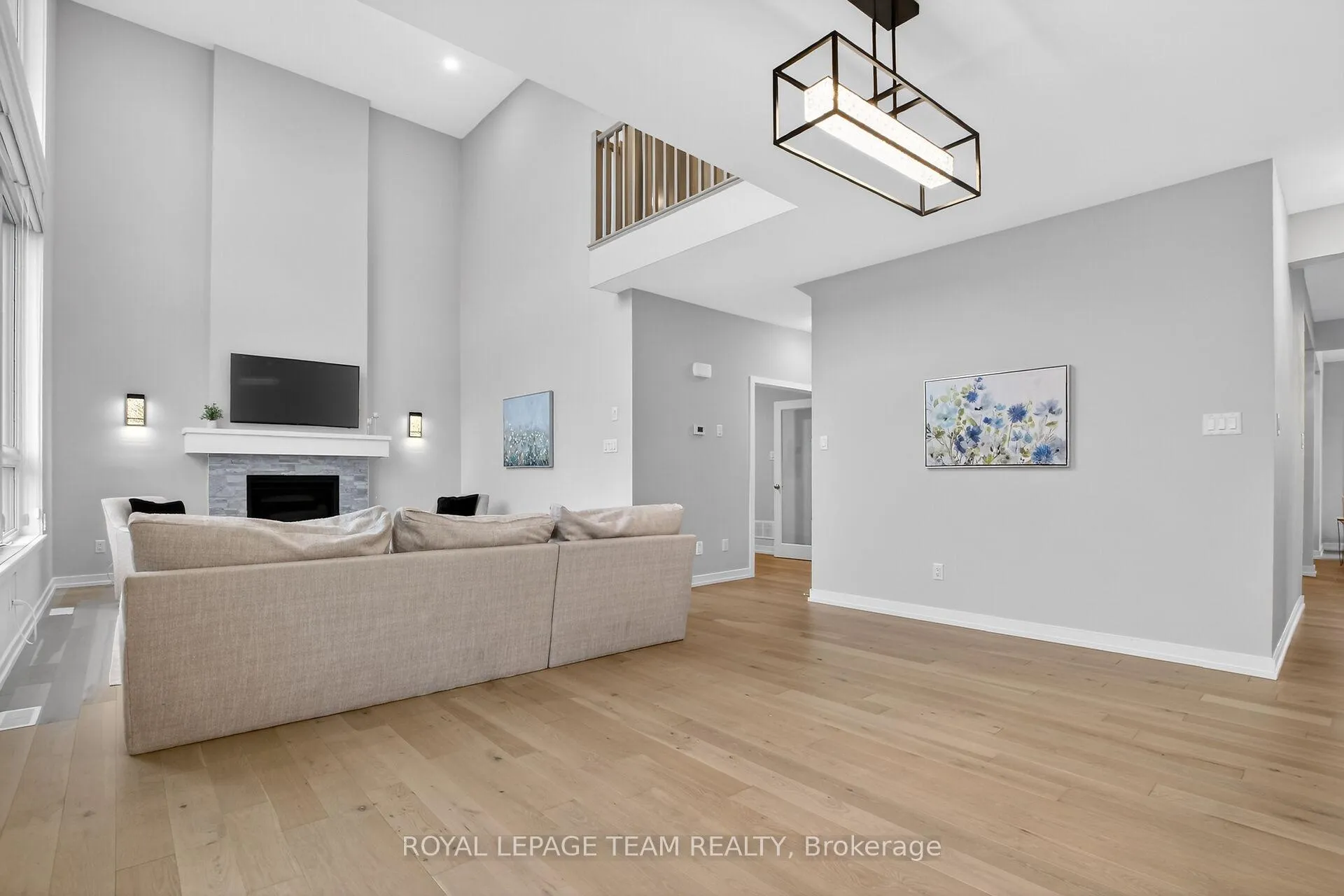 Photo 18 of 408 Gidran Circle, Ottawa, Kanata - Emerald Meadows/Trailwest — HOMEH