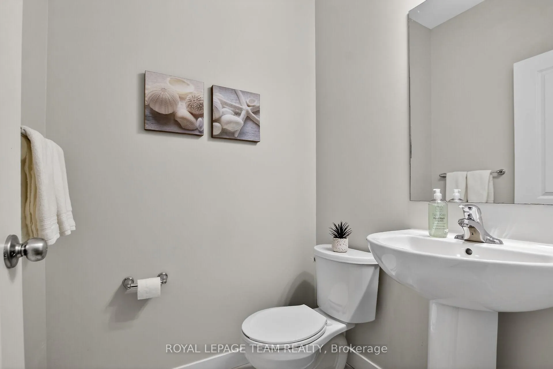Photo 24 of 408 Gidran Circle, Ottawa, Kanata - Emerald Meadows/Trailwest — HOMEH