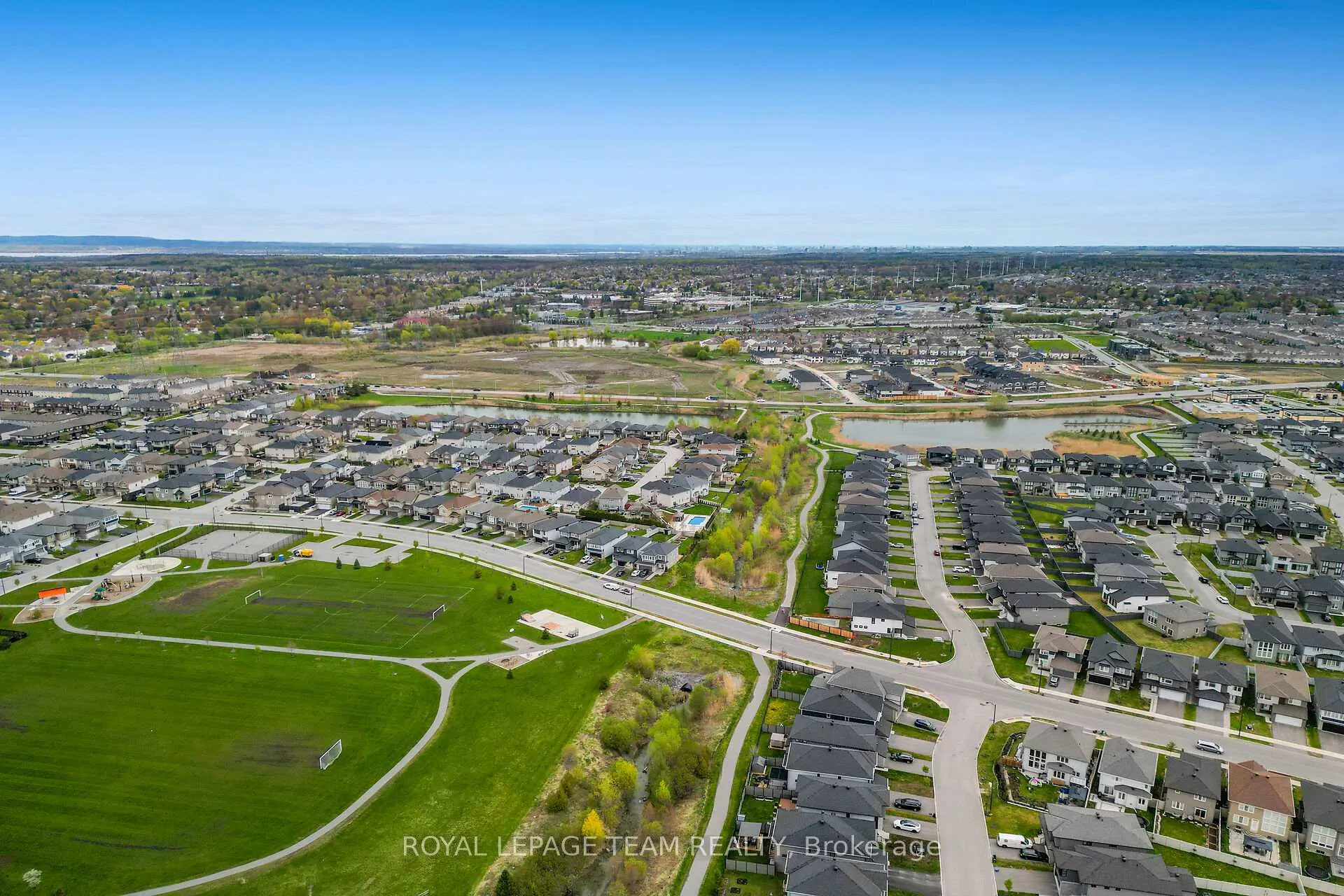 Photo 48 of 408 Gidran Circle, Ottawa, Kanata - Emerald Meadows/Trailwest — HOMEH