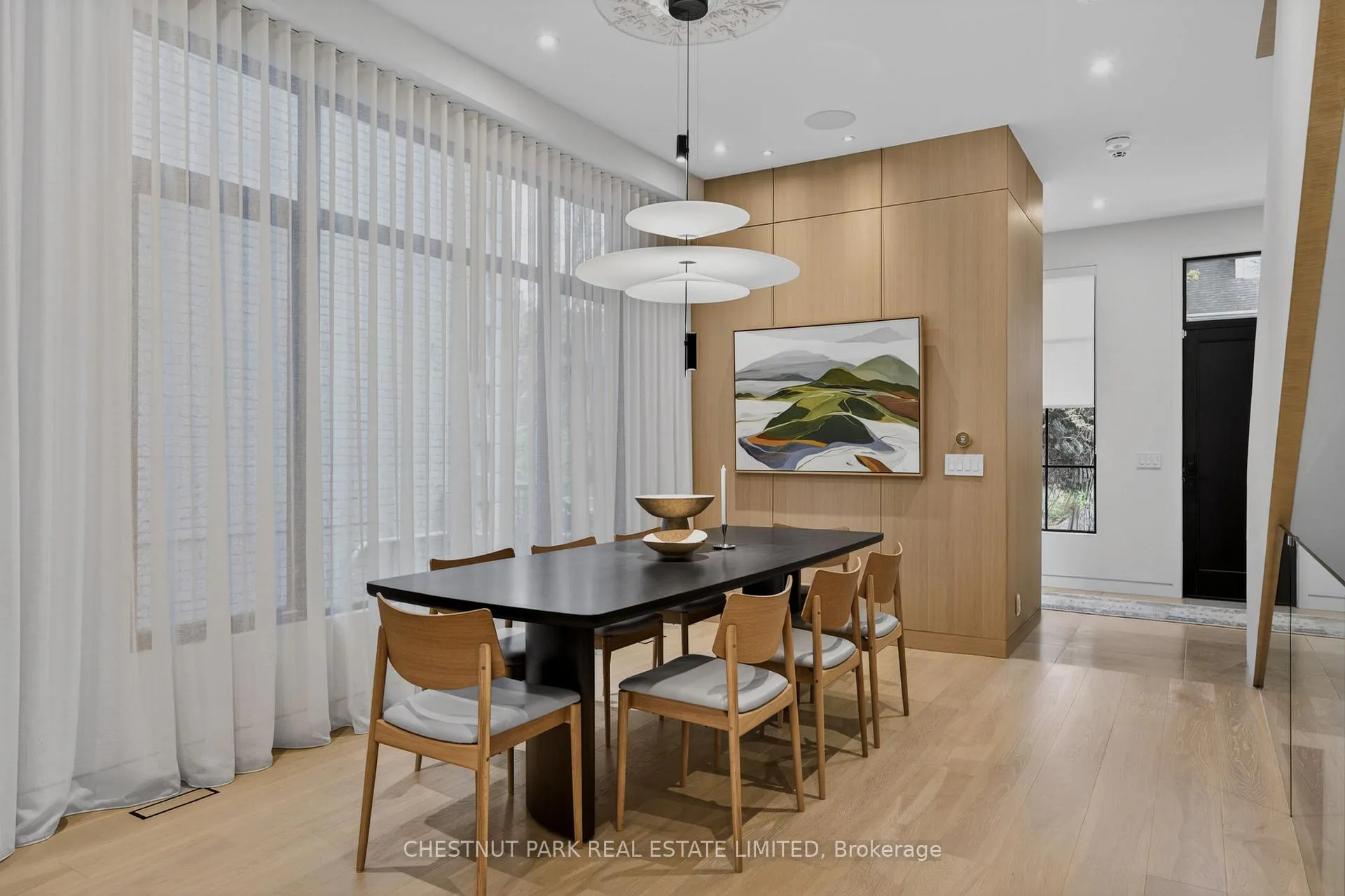 Photo 7 of 90 Macpherson Avenue, Toronto, The Annex — HOMEH