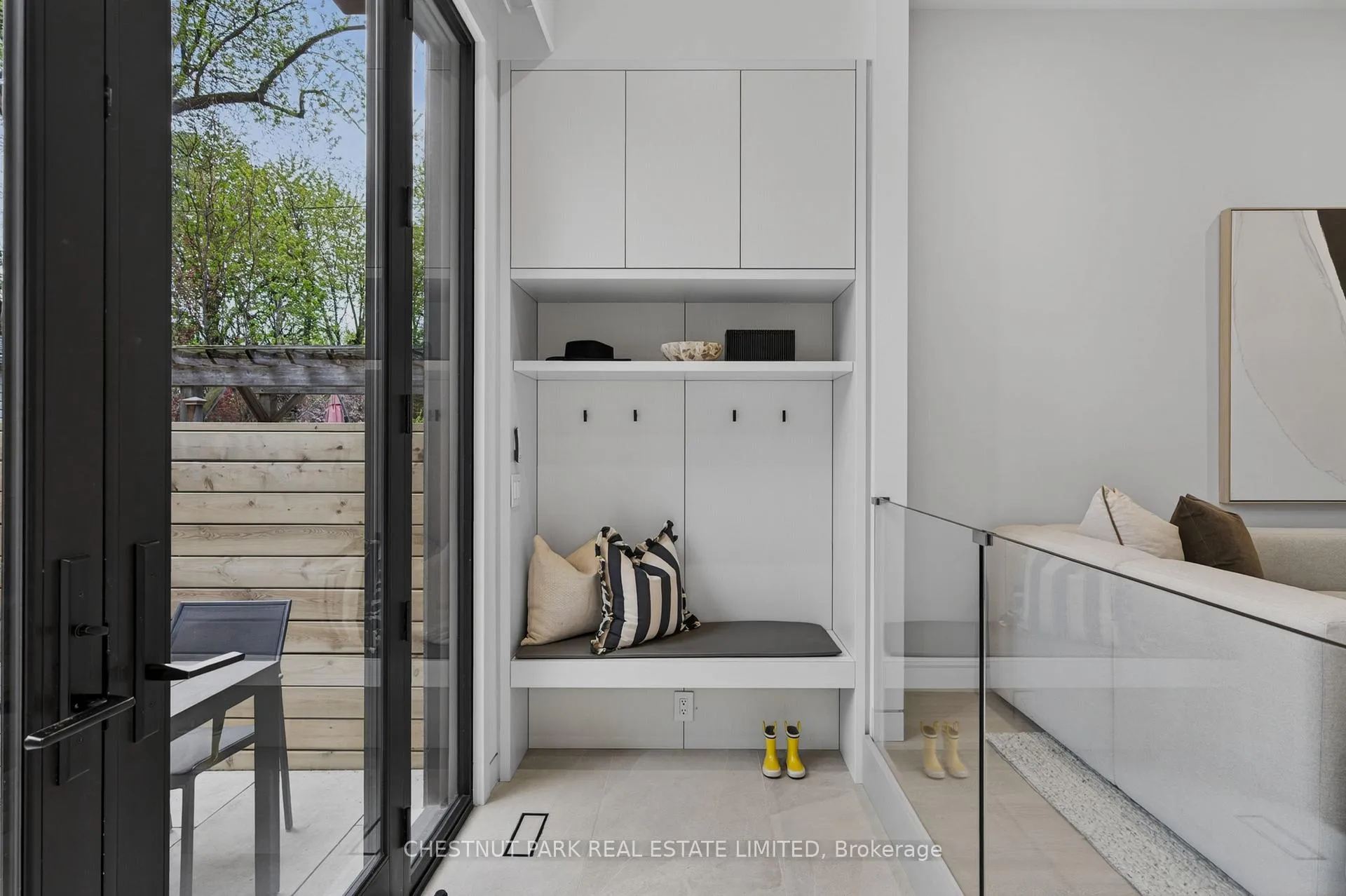 Photo 15 of 90 Macpherson Avenue, Toronto, The Annex — HOMEH