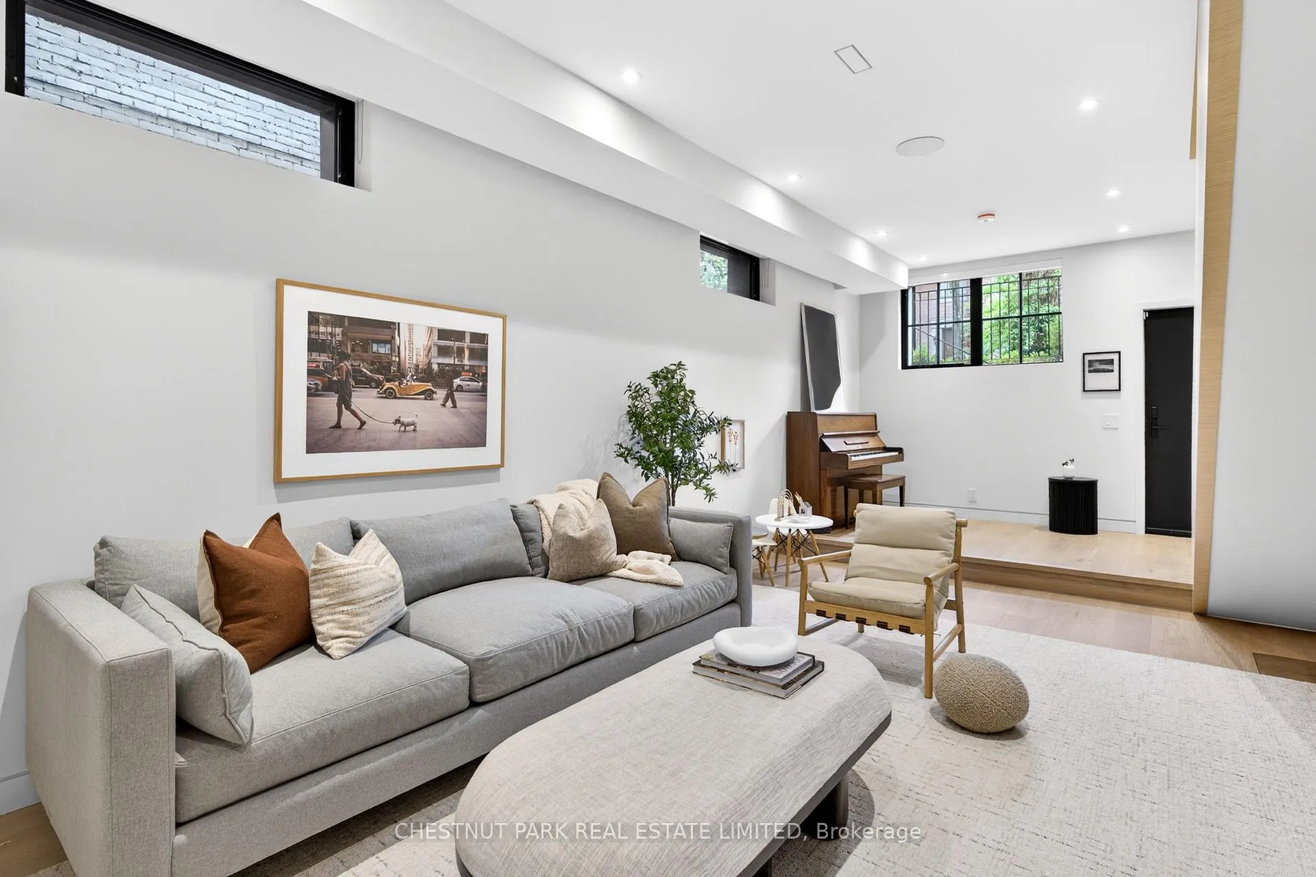 Photo 35 of 90 Macpherson Avenue, Toronto, The Annex — HOMEH