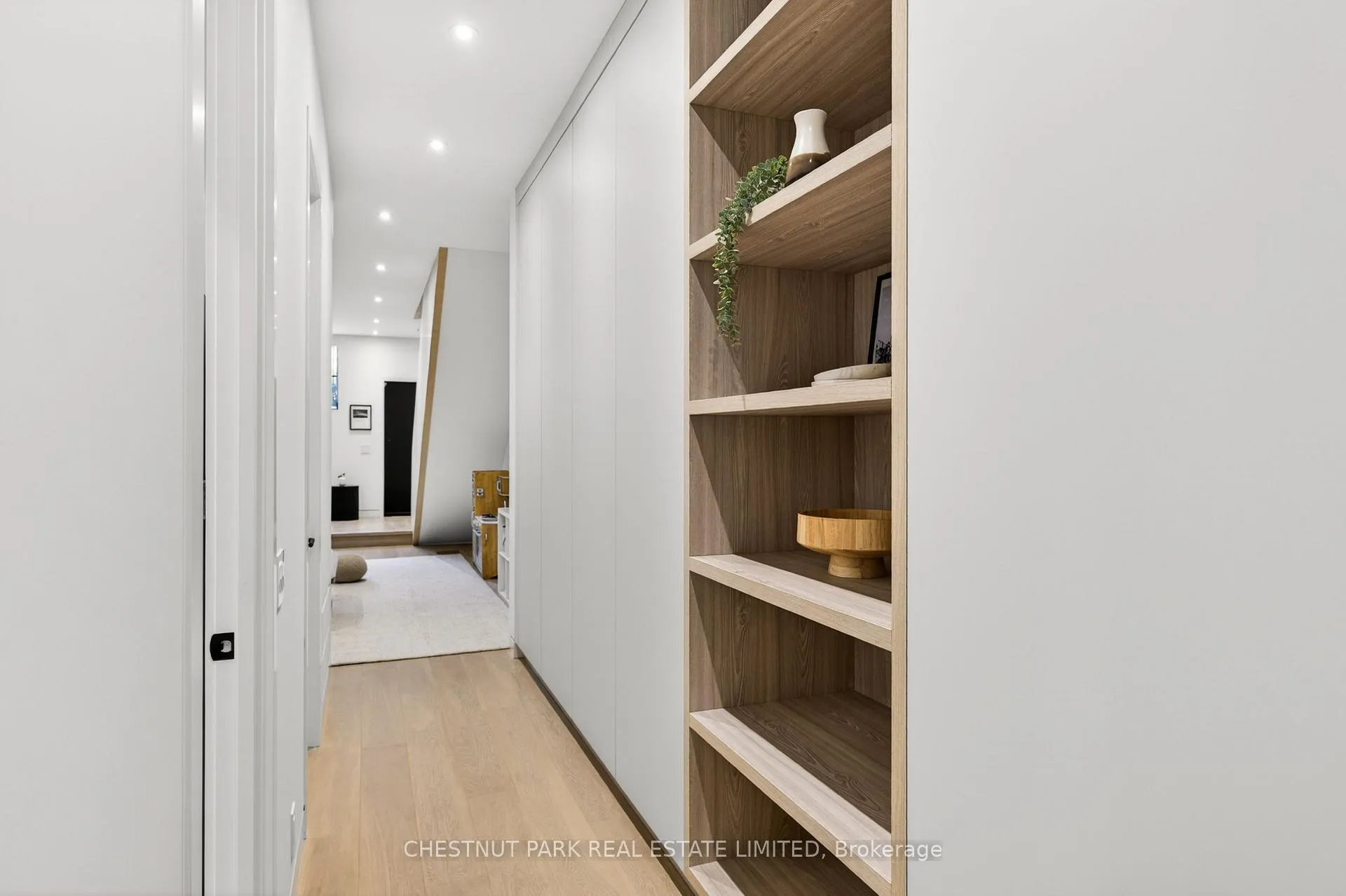 Photo 36 of 90 Macpherson Avenue, Toronto, The Annex — HOMEH