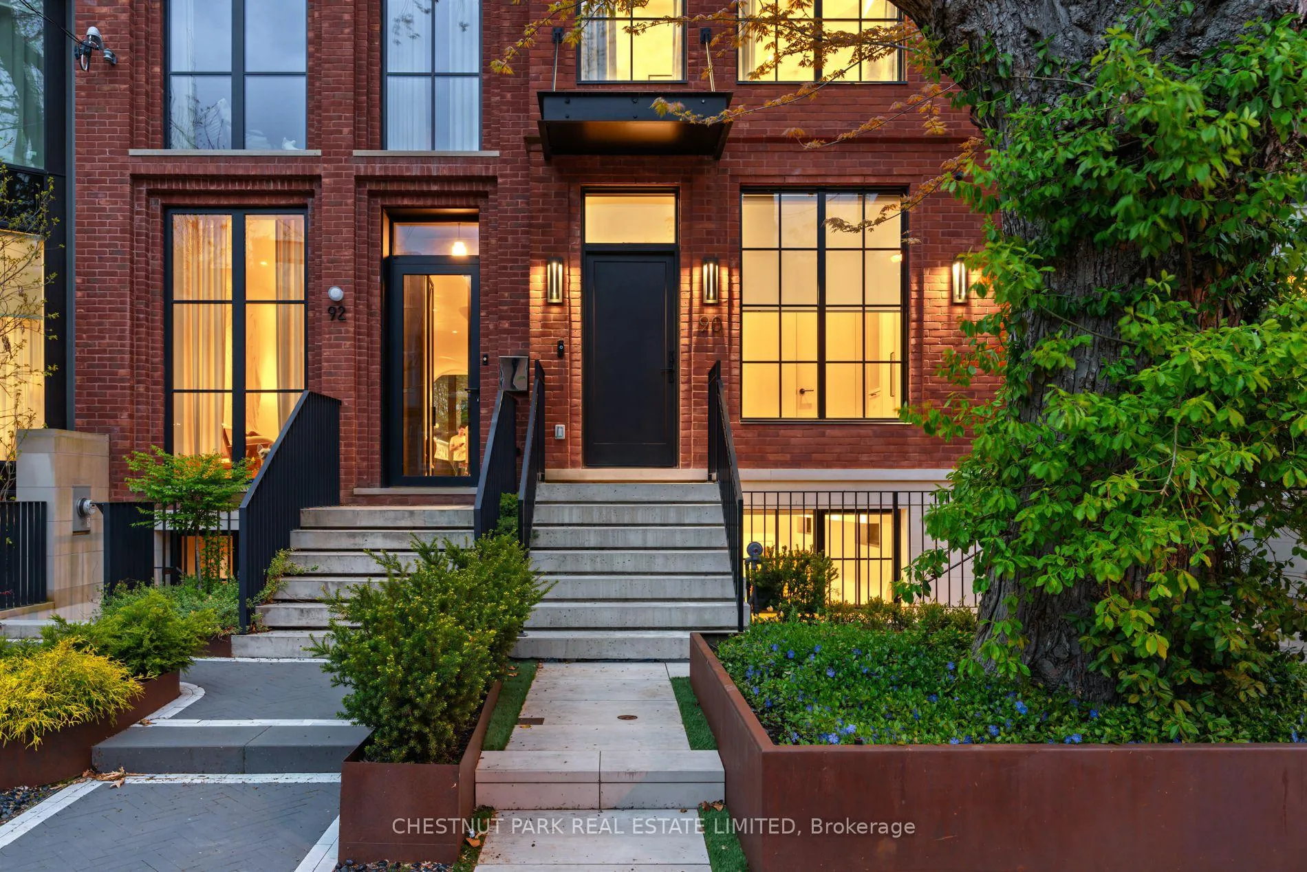Photo 49 of 90 Macpherson Avenue, Toronto, The Annex — HOMEH