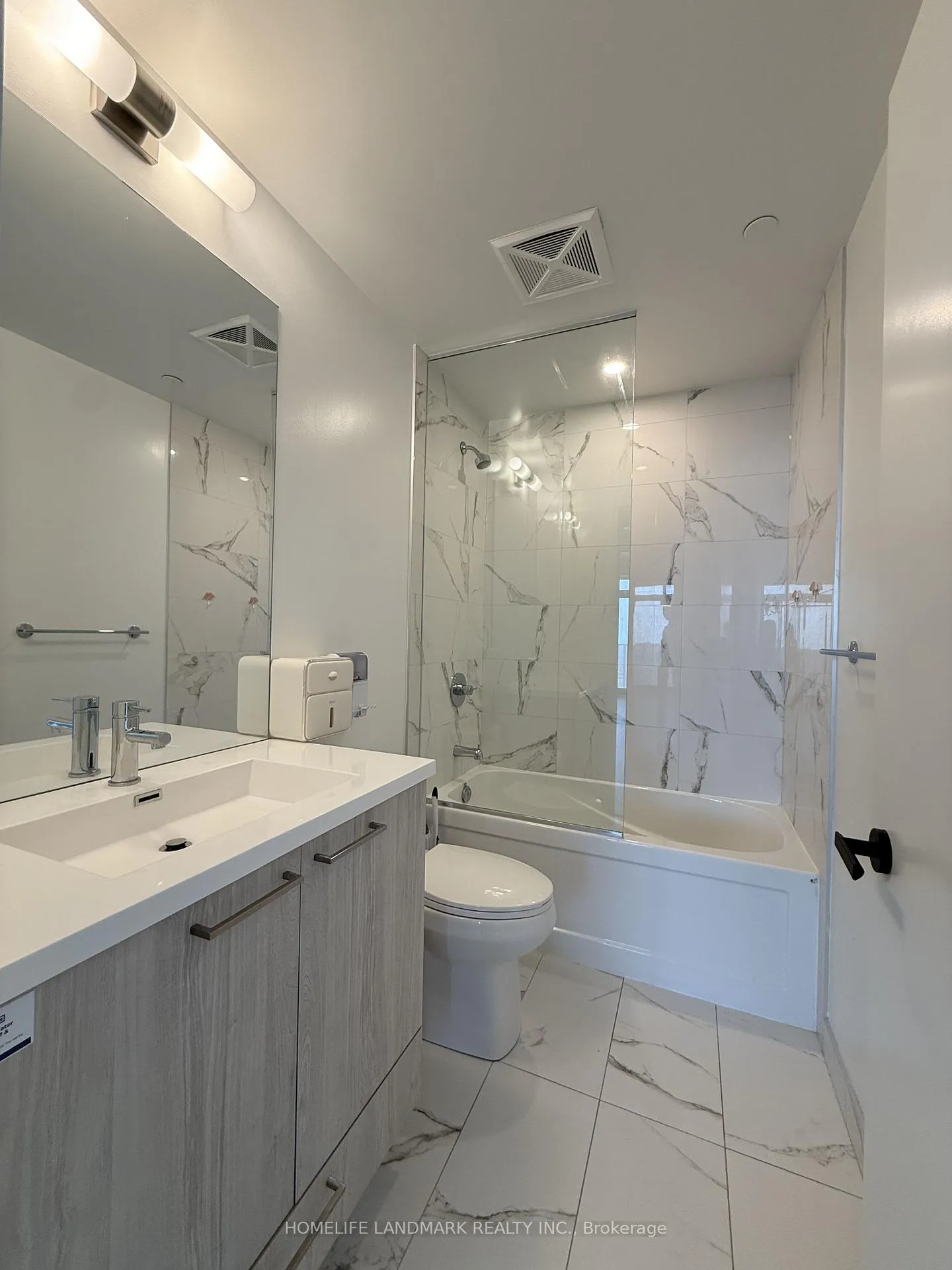 Photo 12 of Unit 4503, 195 Commerce Street, Vaughan, Vaughan Corporate Centre — HOMEH