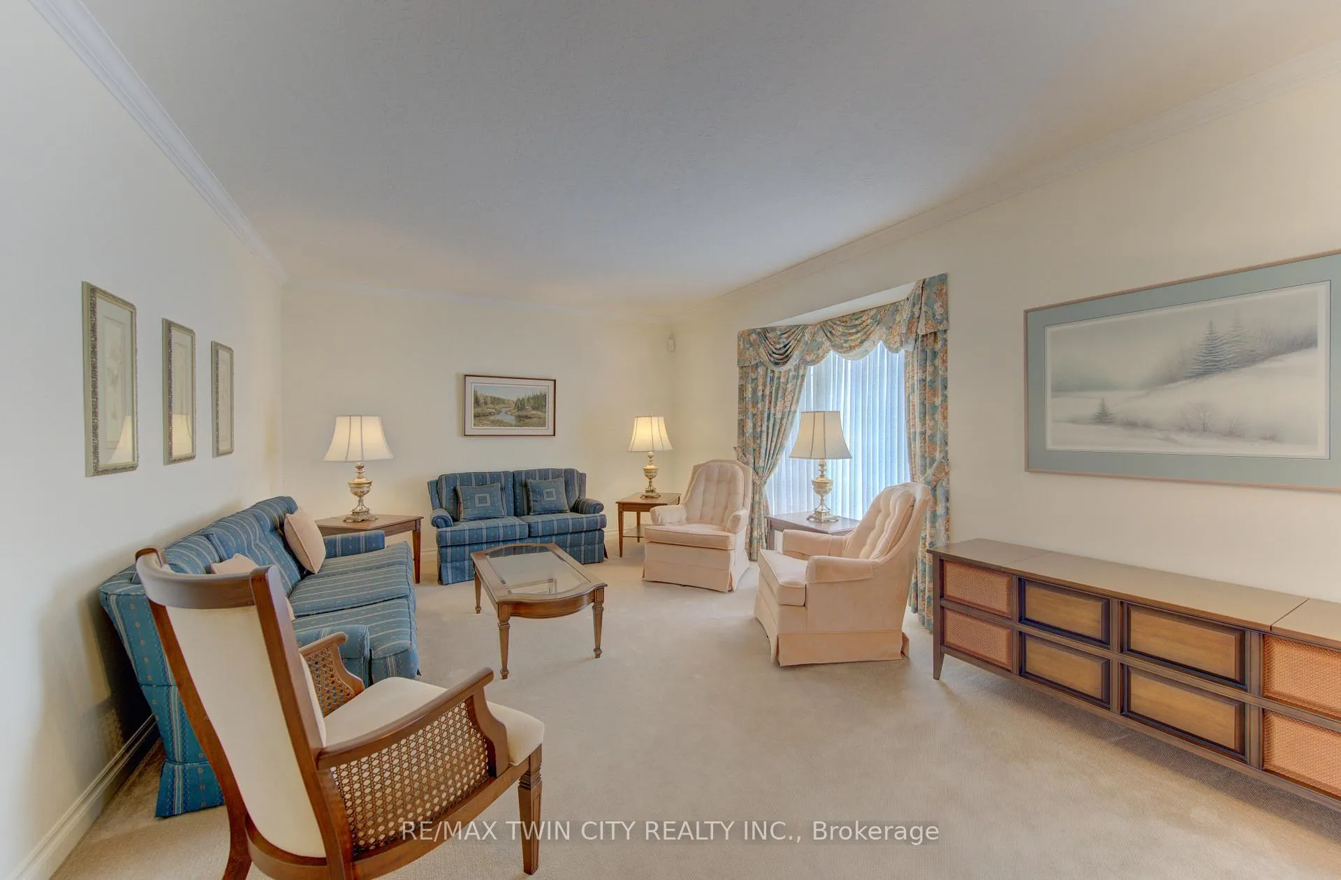 Photo 8 of Unit 13, 298 Roxton Drive, Waterloo — HOMEH