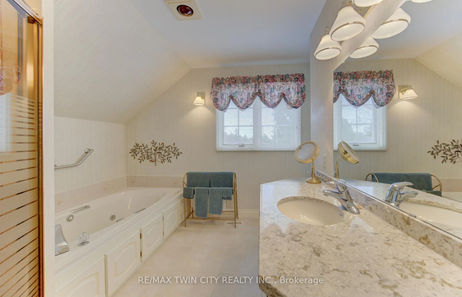 Photo 18 of Unit 13, 298 Roxton Drive, Waterloo — HOMEH