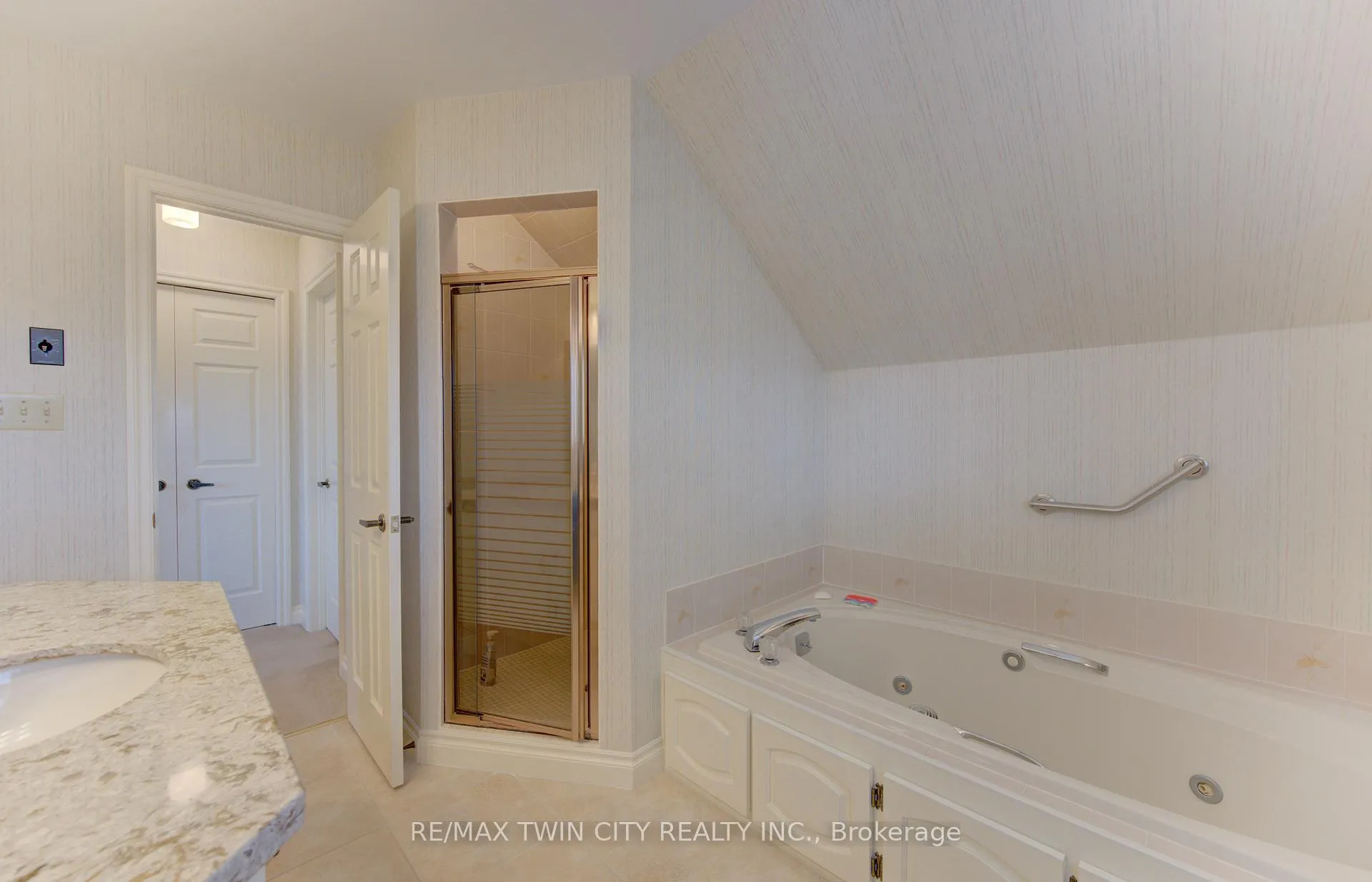 Photo 19 of Unit 13, 298 Roxton Drive, Waterloo — HOMEH
