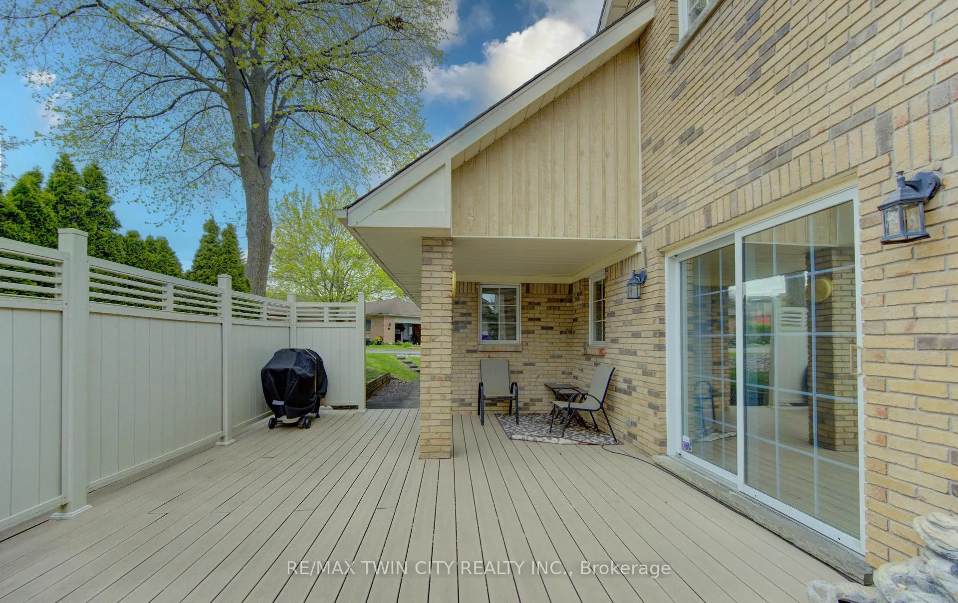Photo 32 of Unit 13, 298 Roxton Drive, Waterloo — HOMEH