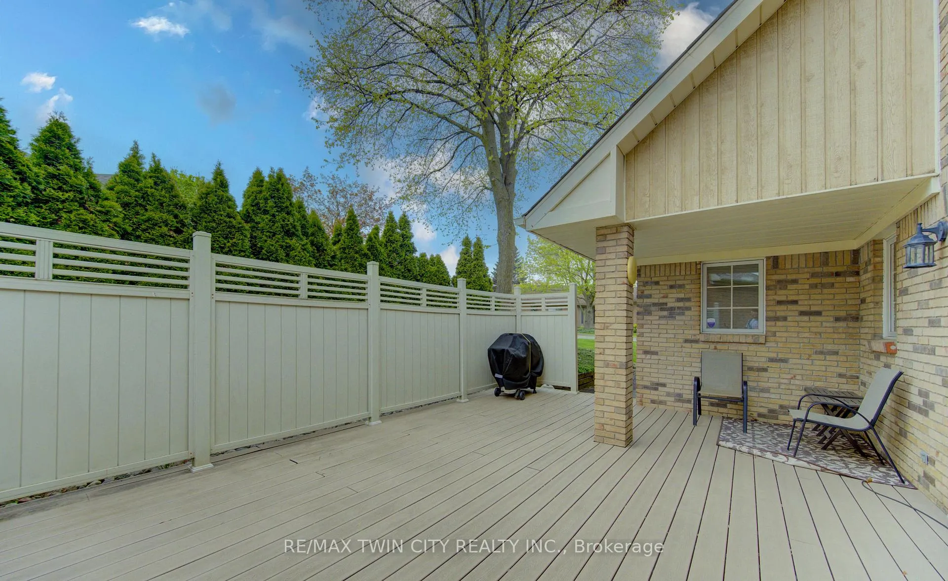 Photo 33 of Unit 13, 298 Roxton Drive, Waterloo — HOMEH