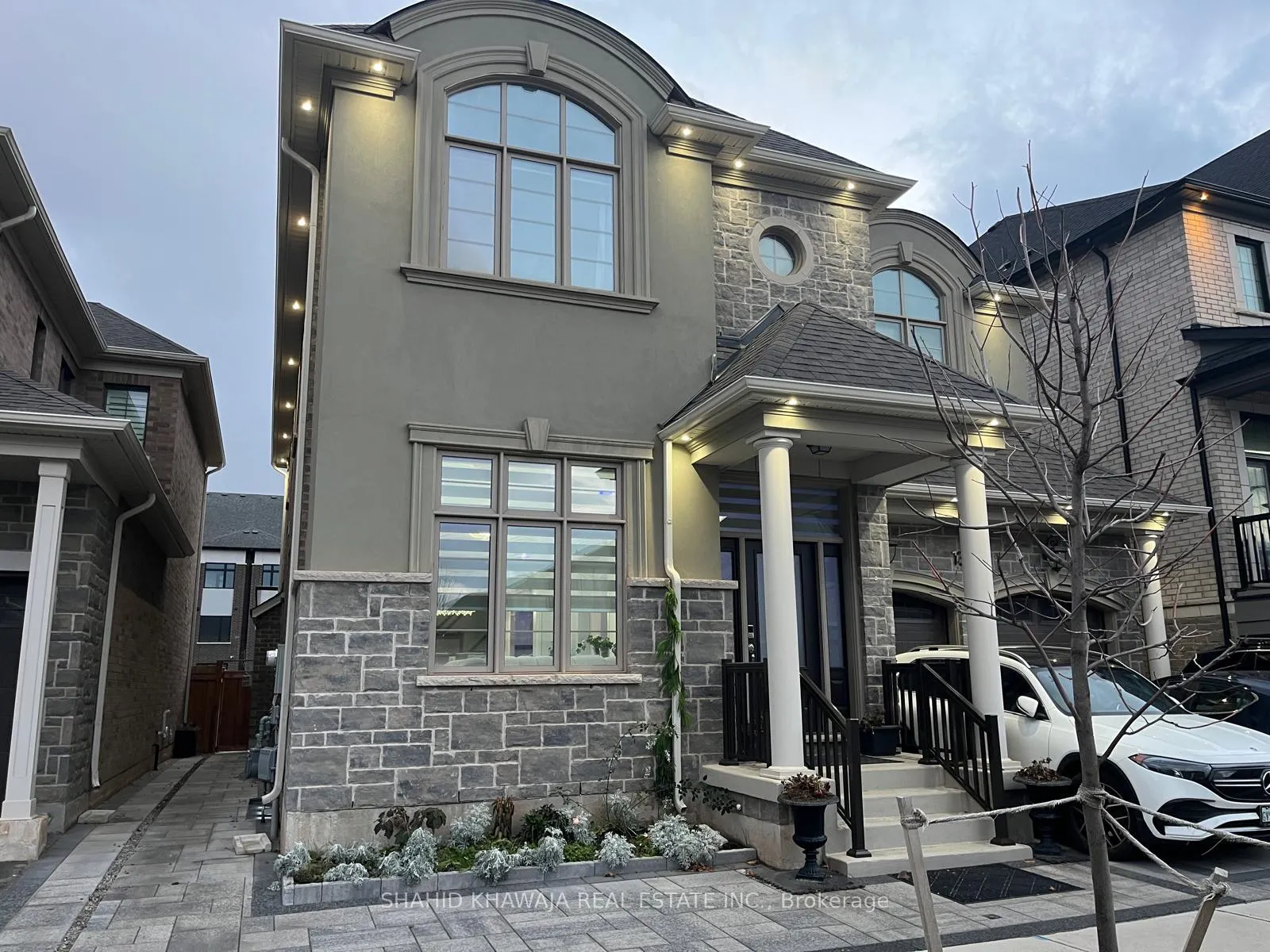 Front of Unit bsmt, 1328 Aymond Crescent