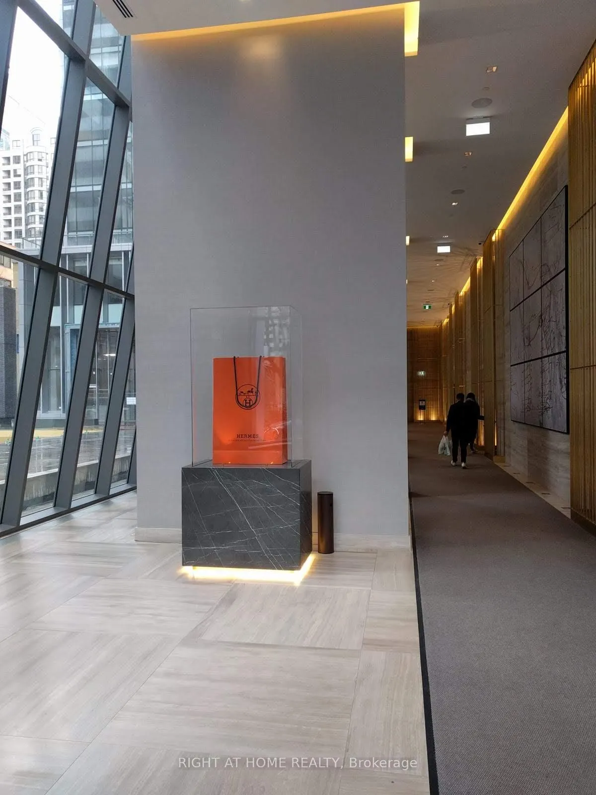 Photo 6 of Unit 3405, 50 Charles Street E, Toronto, Church-Yonge Corridor — HOMEH