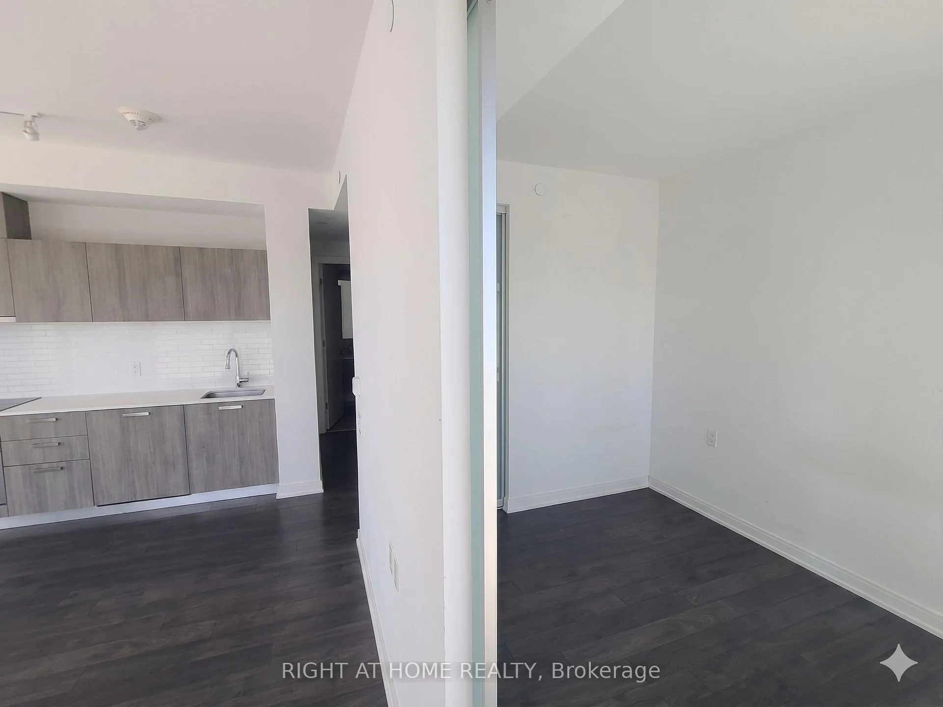 Photo 15 of Unit 3405, 50 Charles Street E, Toronto, Church-Yonge Corridor — HOMEH