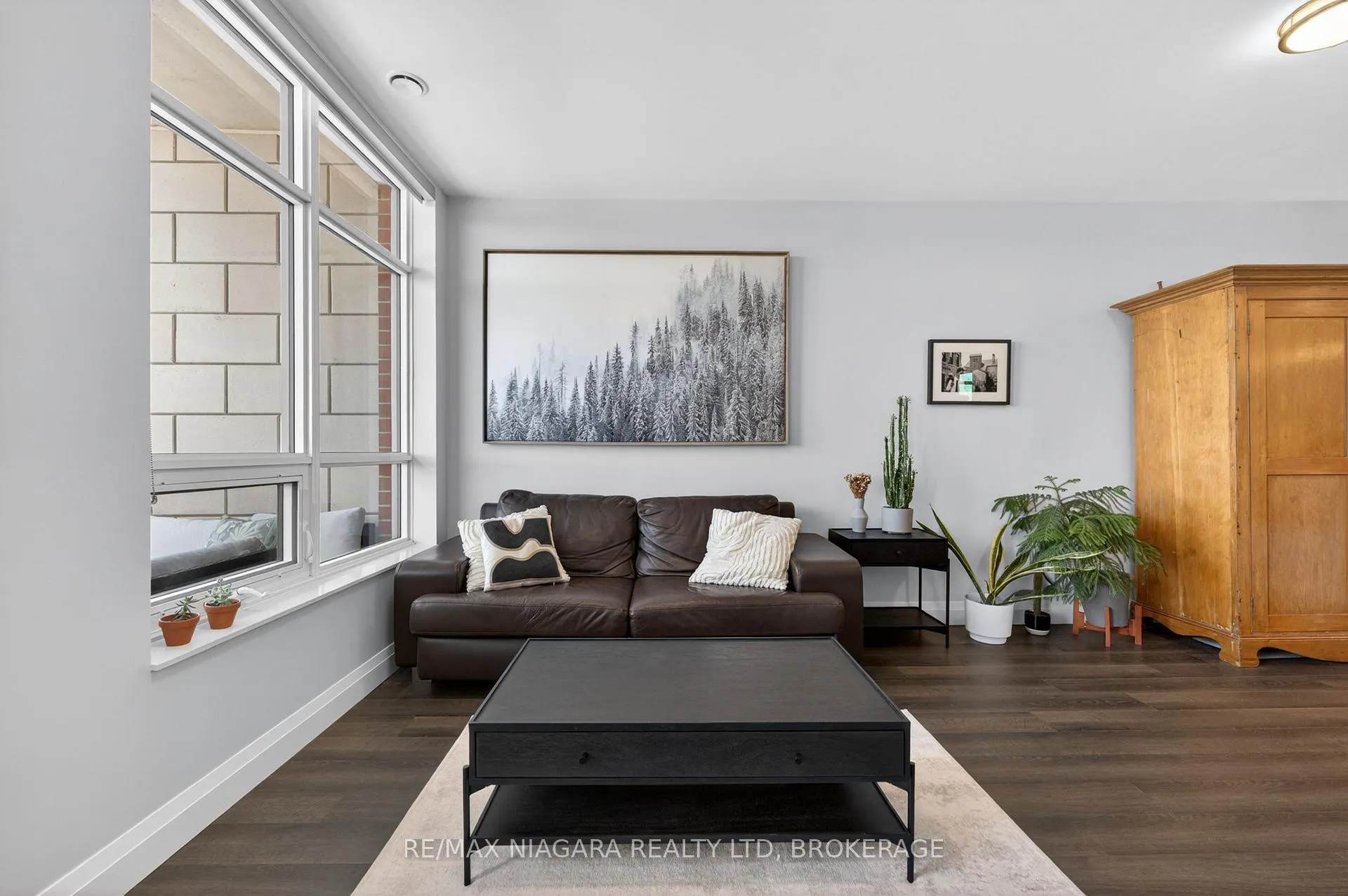 Photo 21 of Unit 403, 399 Queen Street S, Kitchener — HOMEH
