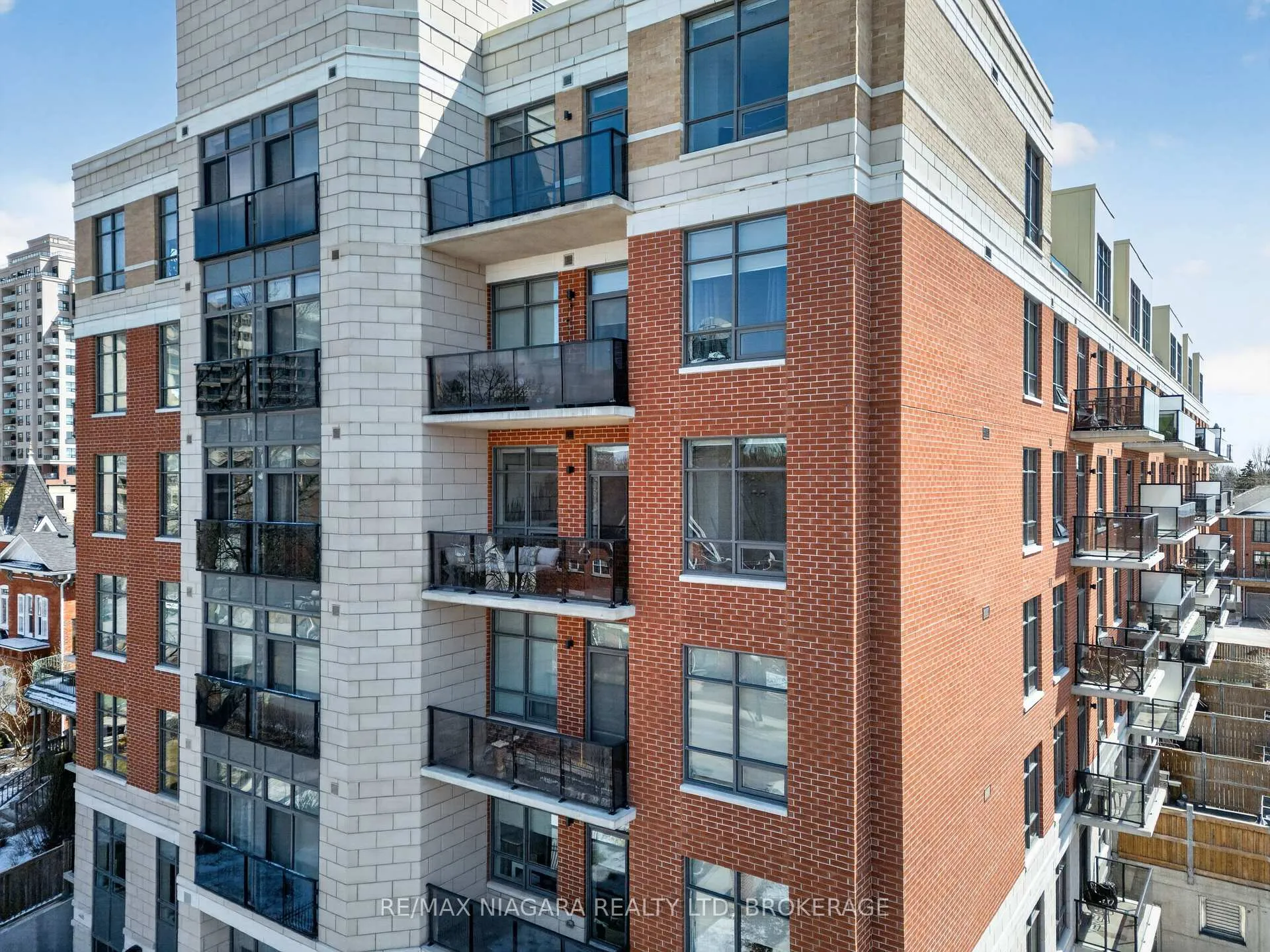 Photo 39 of Unit 403, 399 Queen Street S, Kitchener — HOMEH