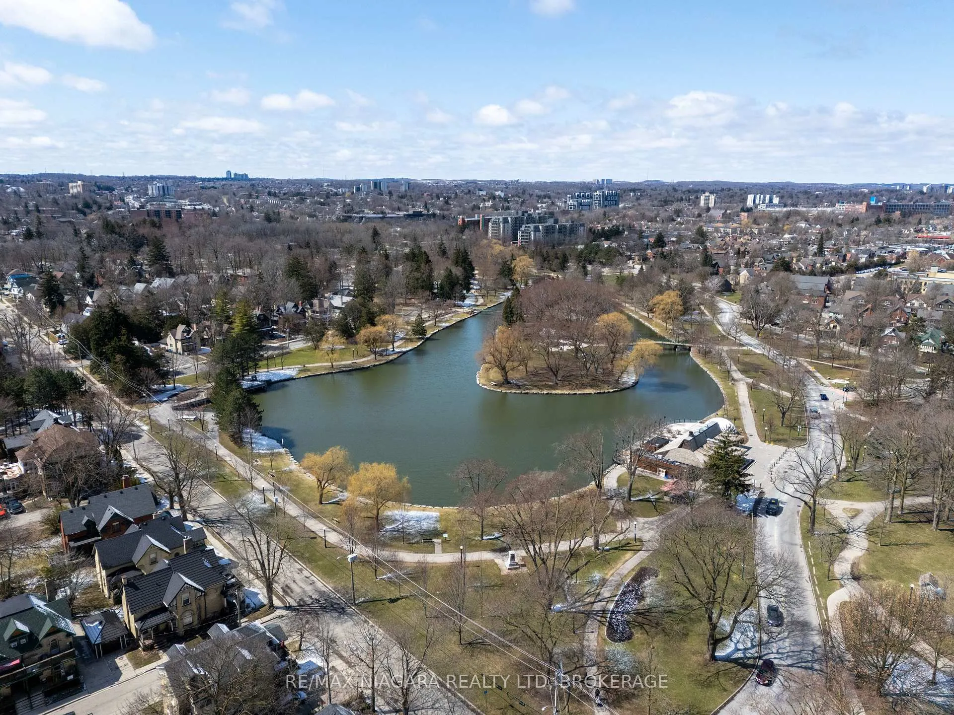 Photo 47 of Unit 403, 399 Queen Street S, Kitchener — HOMEH