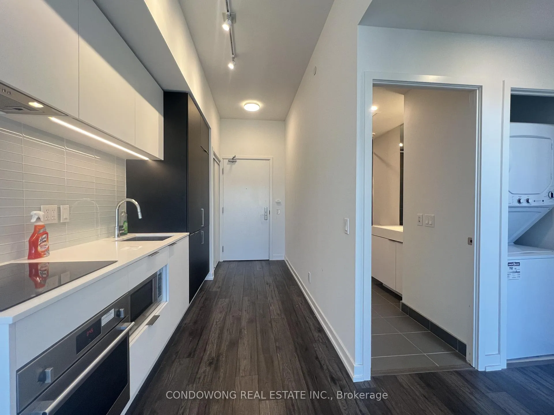 Photo 1 of Unit 1111, 33 Helendale Avenue, Toronto, Yonge-Eglinton — HOMEH