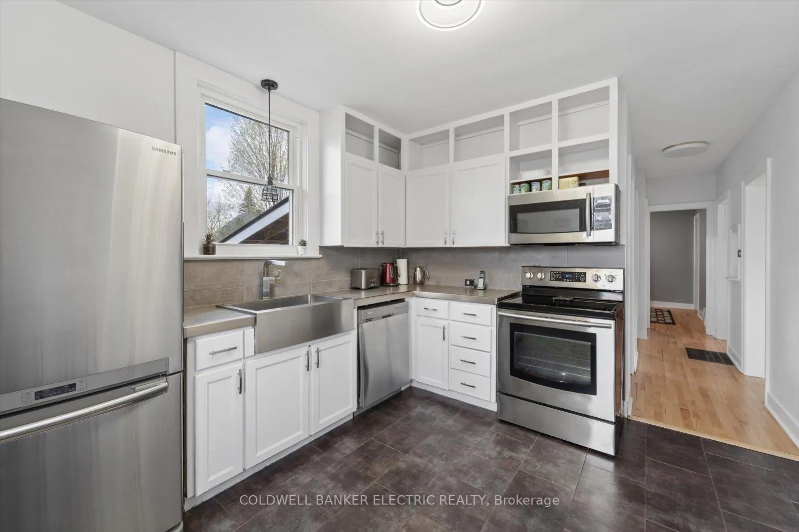 Photo 19 of 252 Aberdeen Avenue, Peterborough, Northcrest Ward 5 — HOMEH