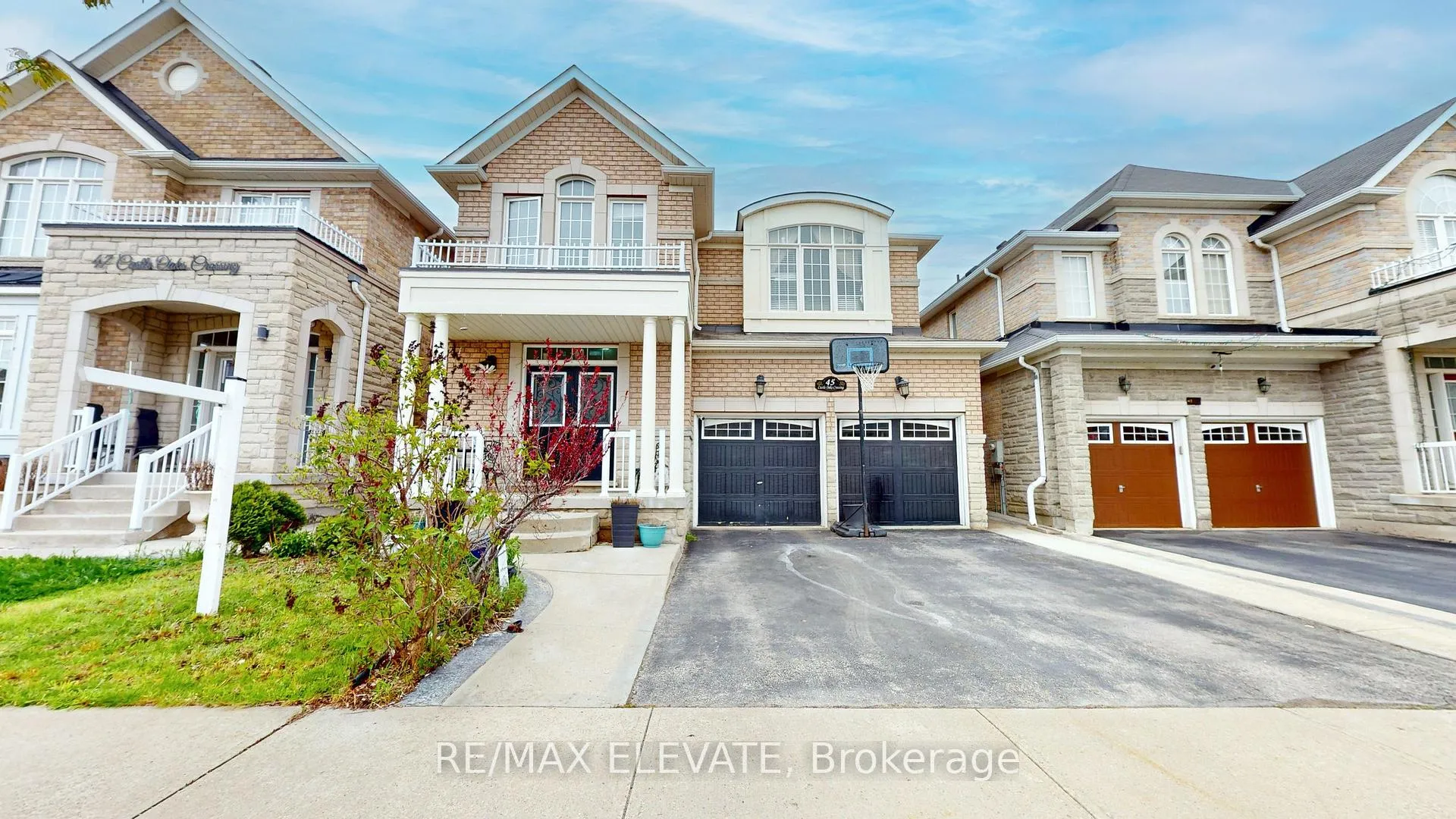 Photo 1 of 45 Castle Oaks Cross, Brampton, Bram East — HOMEH