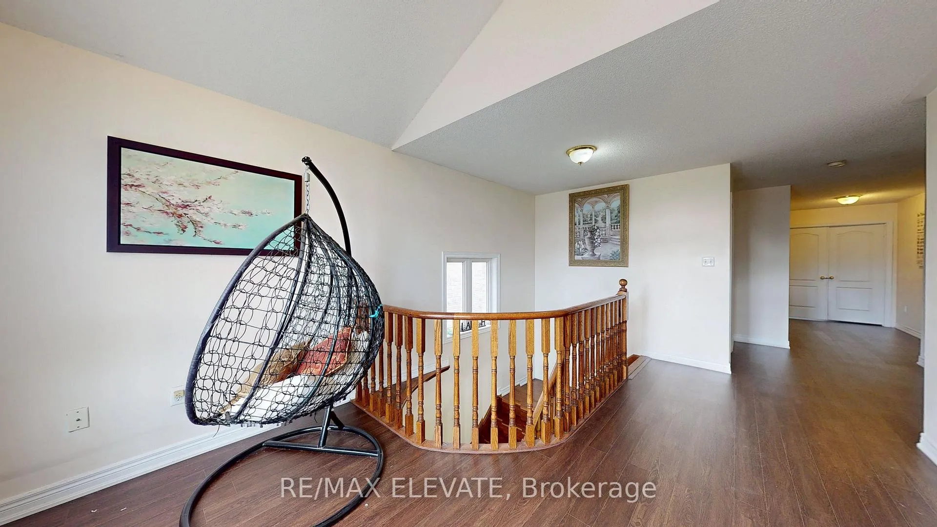 Photo 20 of 45 Castle Oaks Cross, Brampton, Bram East — HOMEH