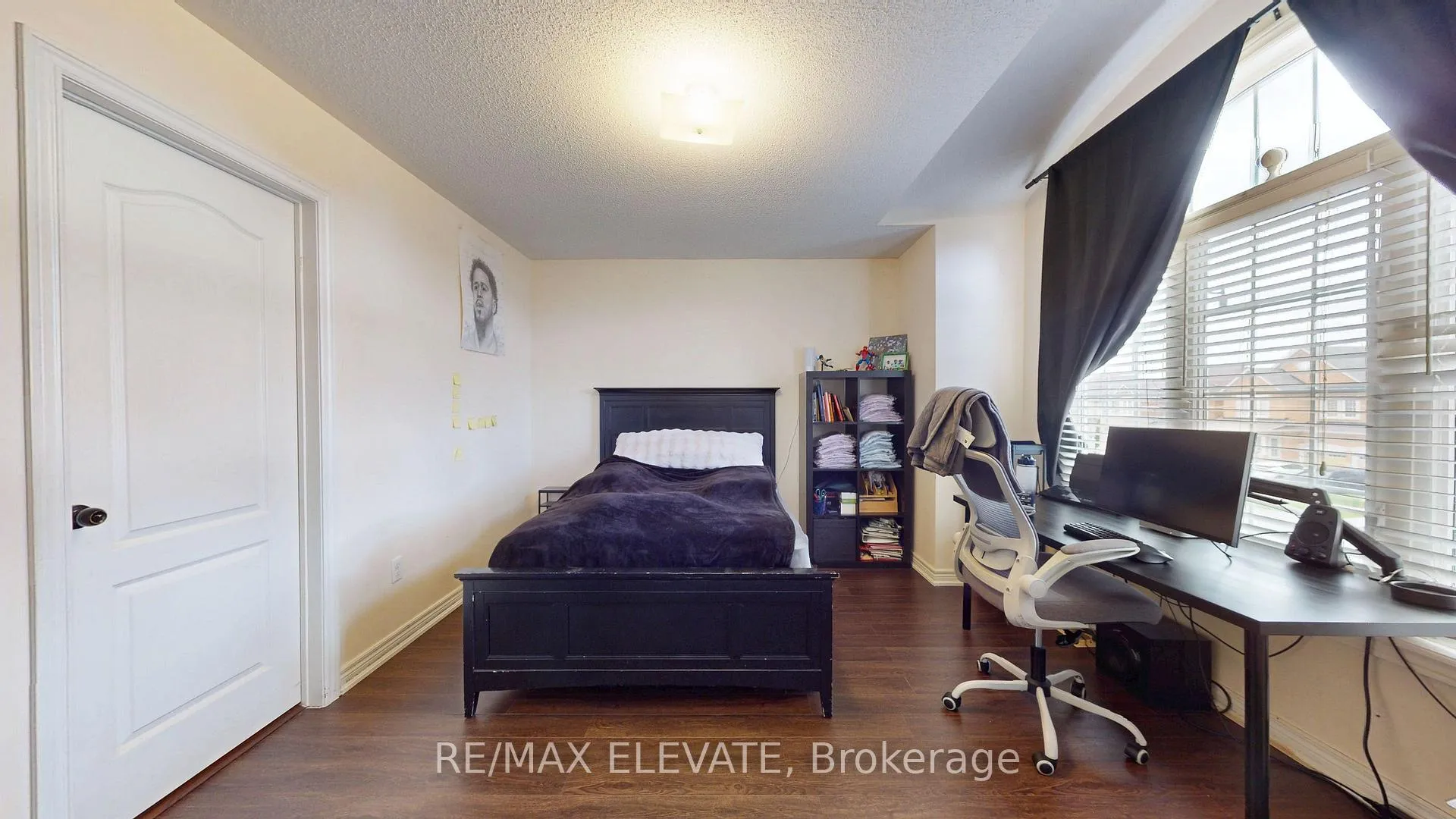 Photo 22 of 45 Castle Oaks Cross, Brampton, Bram East — HOMEH