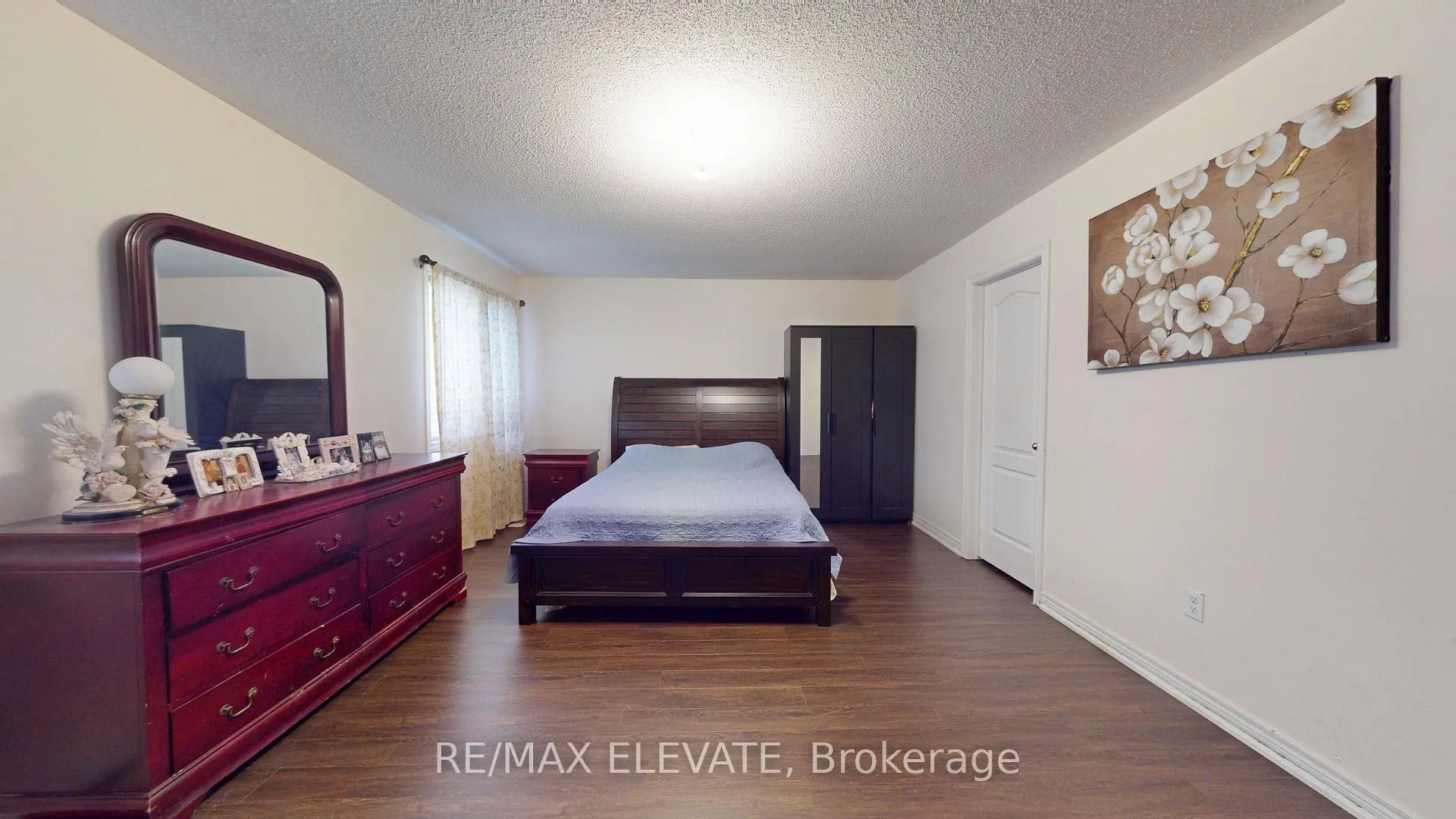 Photo 29 of 45 Castle Oaks Cross, Brampton, Bram East — HOMEH
