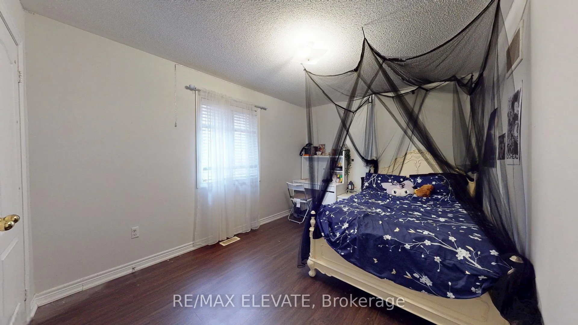 Photo 34 of 45 Castle Oaks Cross, Brampton, Bram East — HOMEH