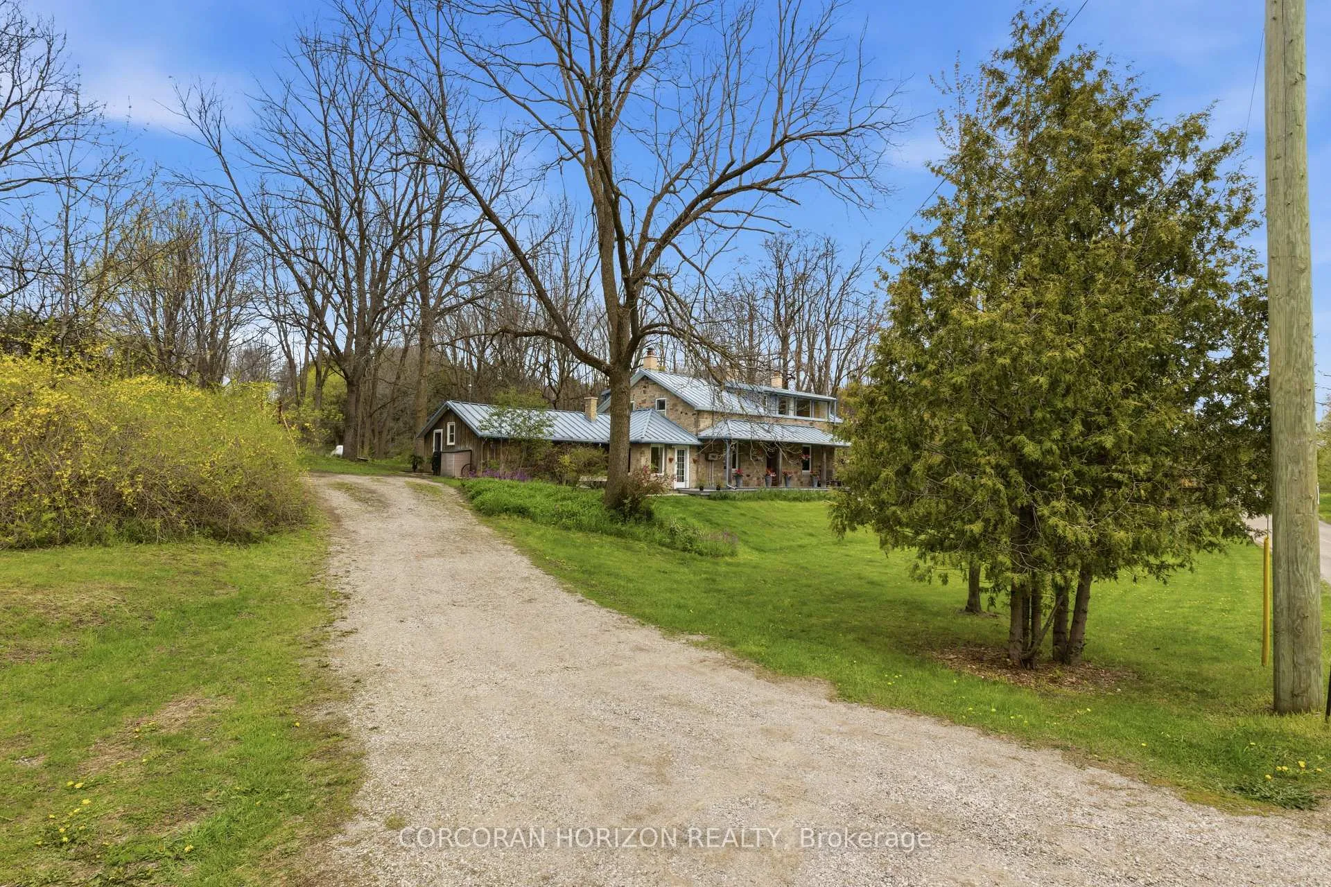 Photo 4 of 1462 Beke Road, North Dumfries — HOMEH