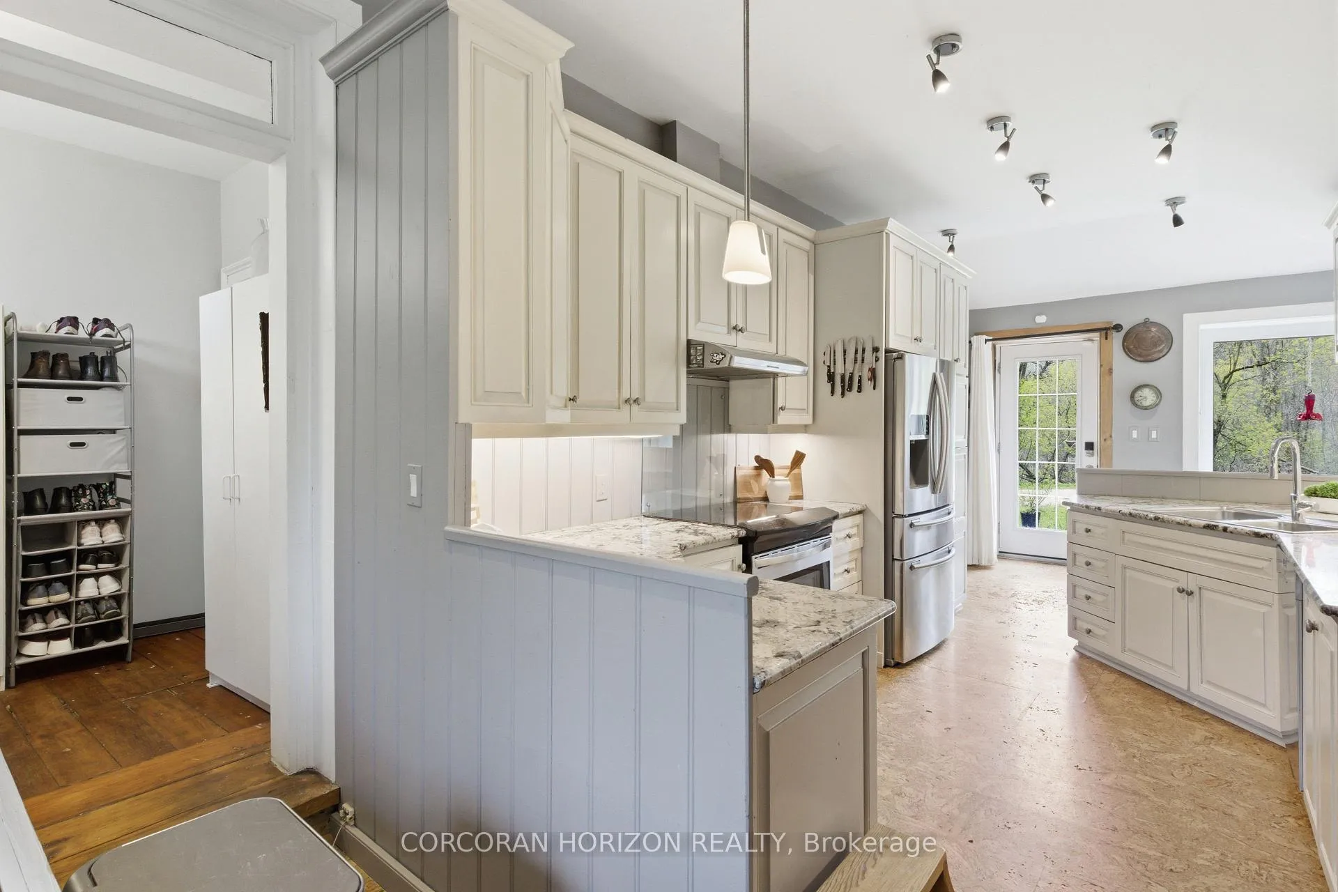 Photo 24 of 1462 Beke Road, North Dumfries — HOMEH