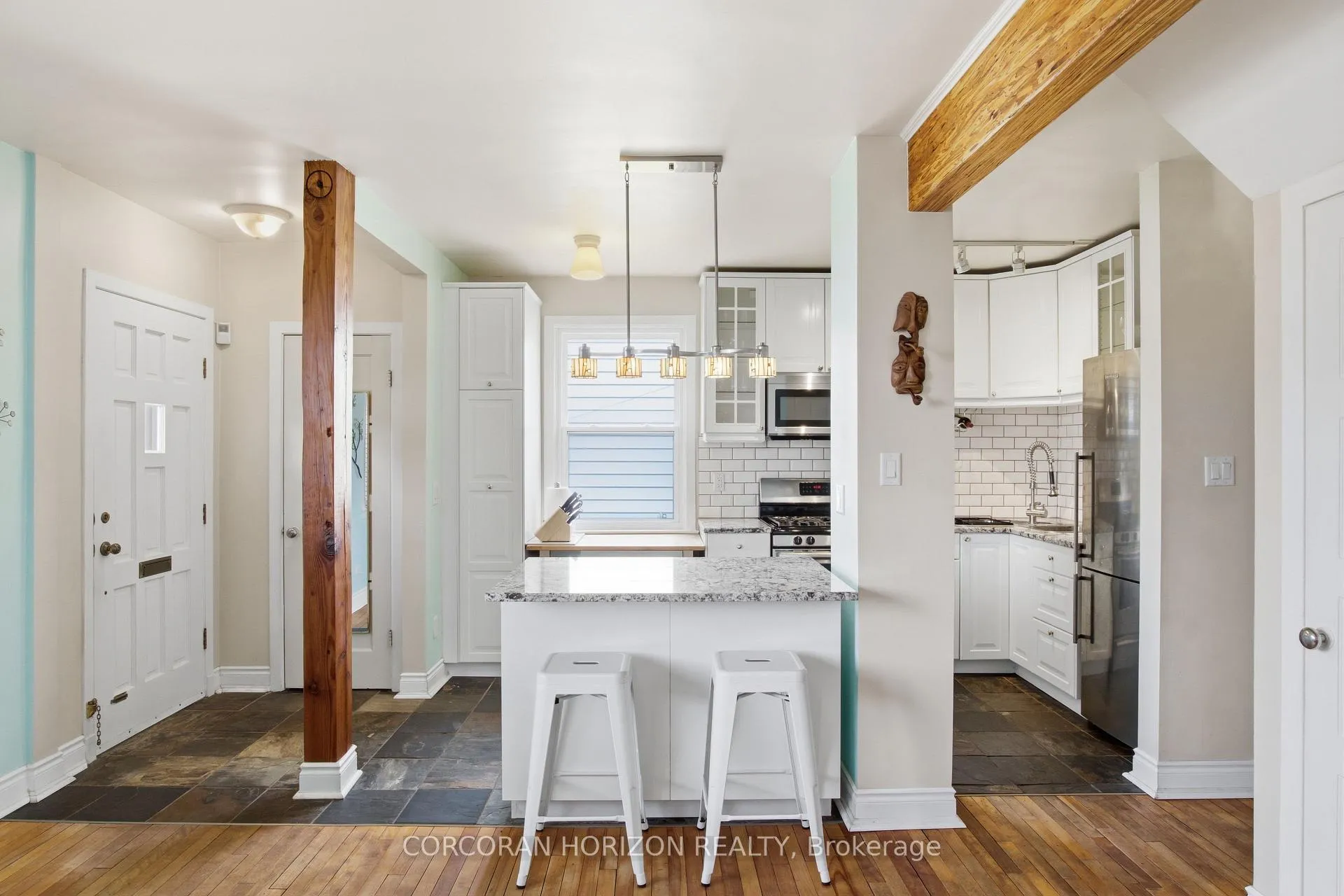 Photo 8 of 14 Lorne Crescent, Kitchener — HOMEH
