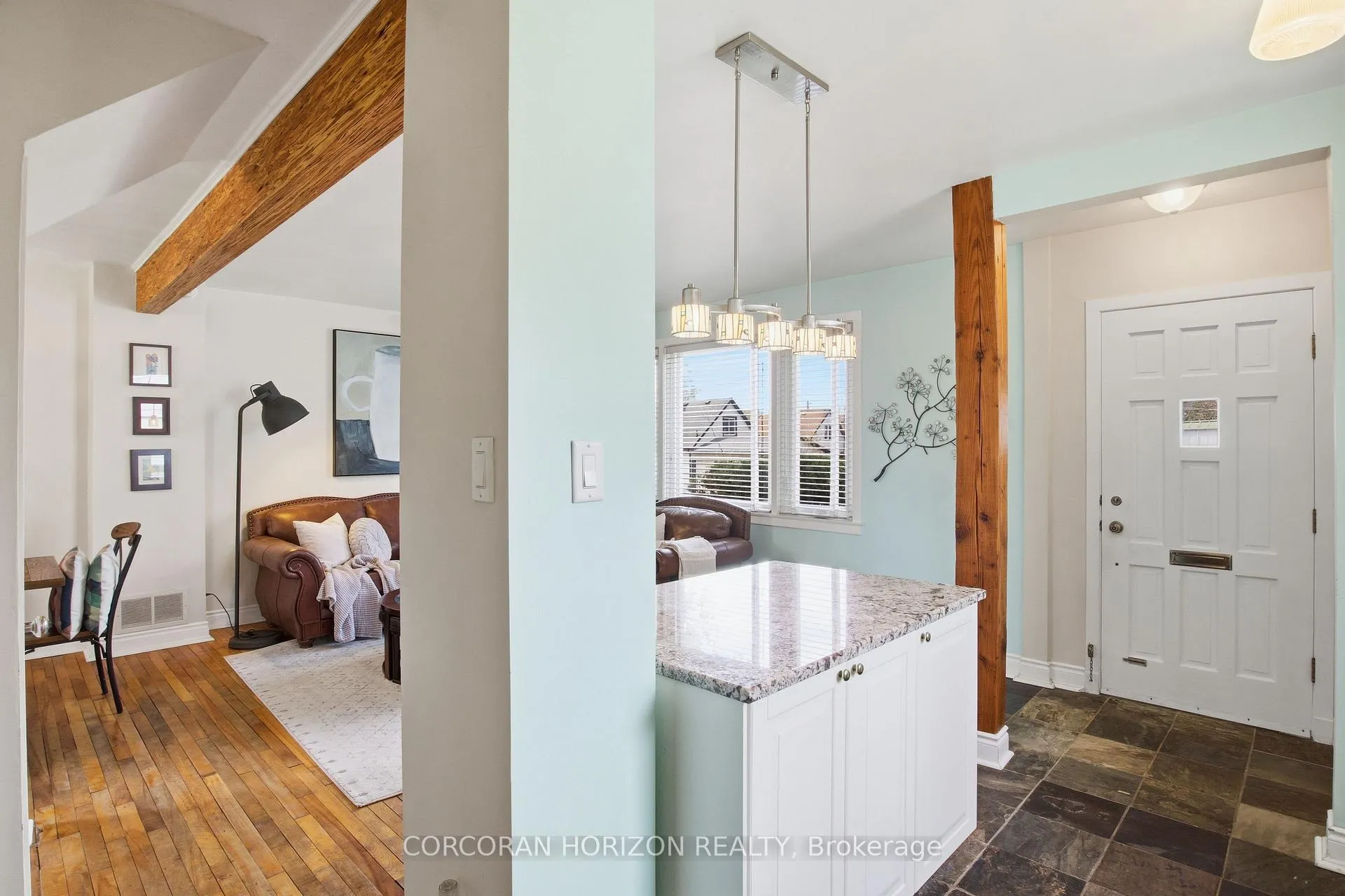 Photo 12 of 14 Lorne Crescent, Kitchener — HOMEH