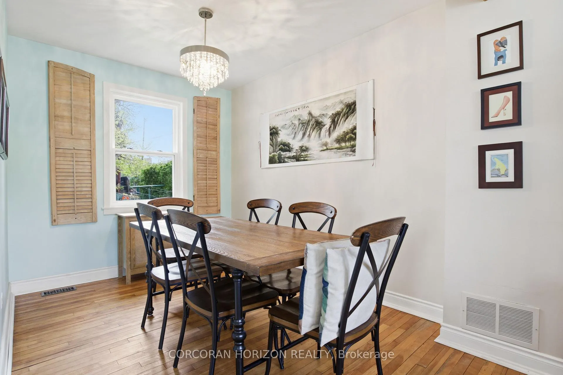 Photo 16 of 14 Lorne Crescent, Kitchener — HOMEH